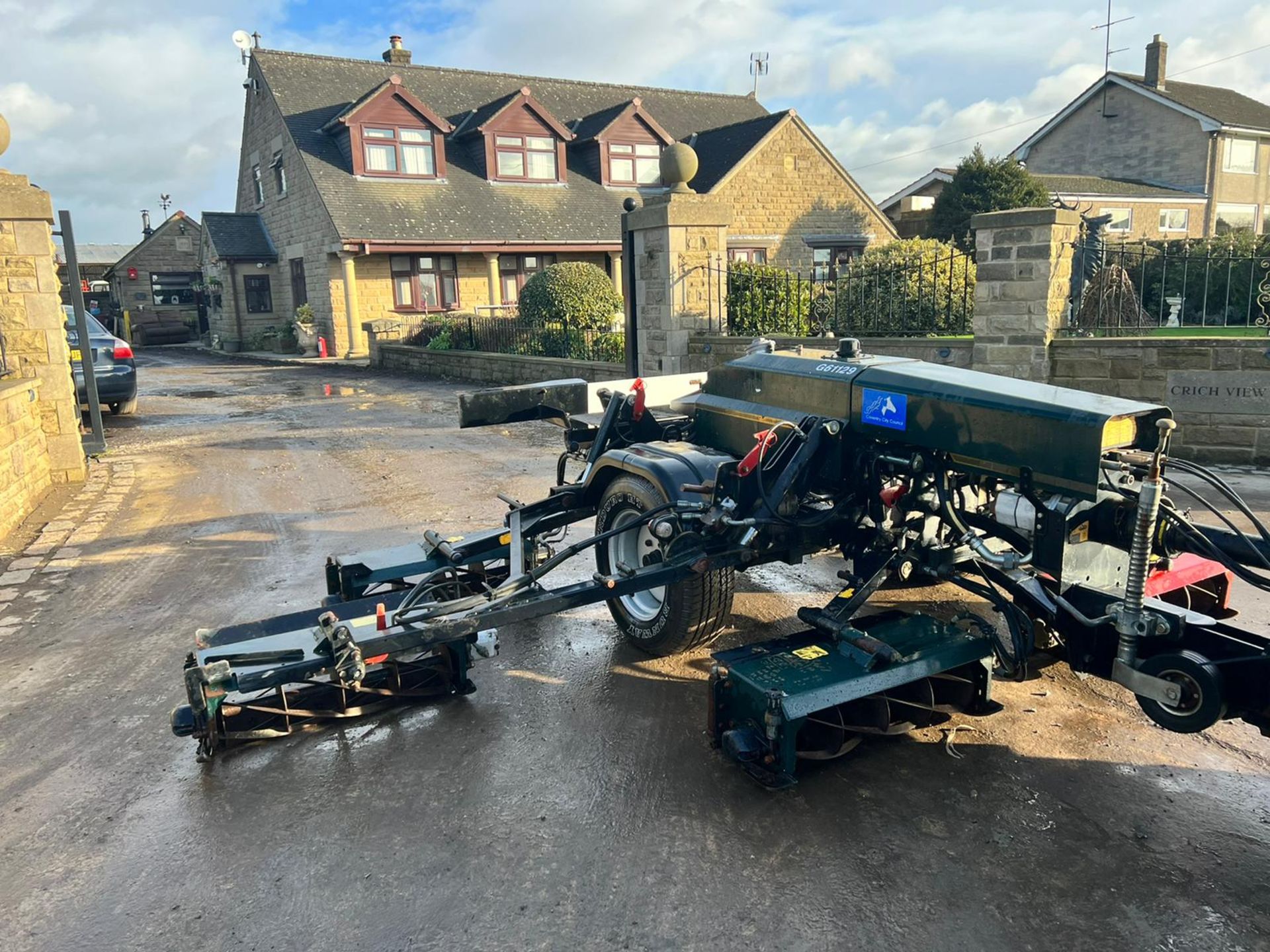 HAYTER TM749 7 GANG SINGLE AXLE TOW BEHIND CYLINDER MOWER, PTO DRIVEN, JOCKEY WHEEL *PLUS VAT* - Image 5 of 15