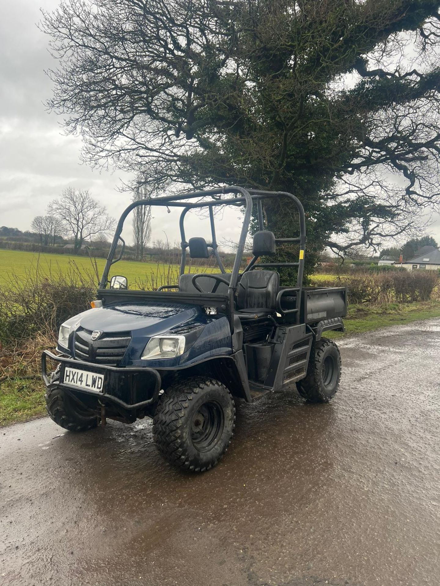 2014 CUSHMAN 1000cc FARM BUGGY 4x4 ROAD REGISTERED, RUNS AND DRIVES, 870 RECORDED HOURS *PLUS VAT* - Image 3 of 7