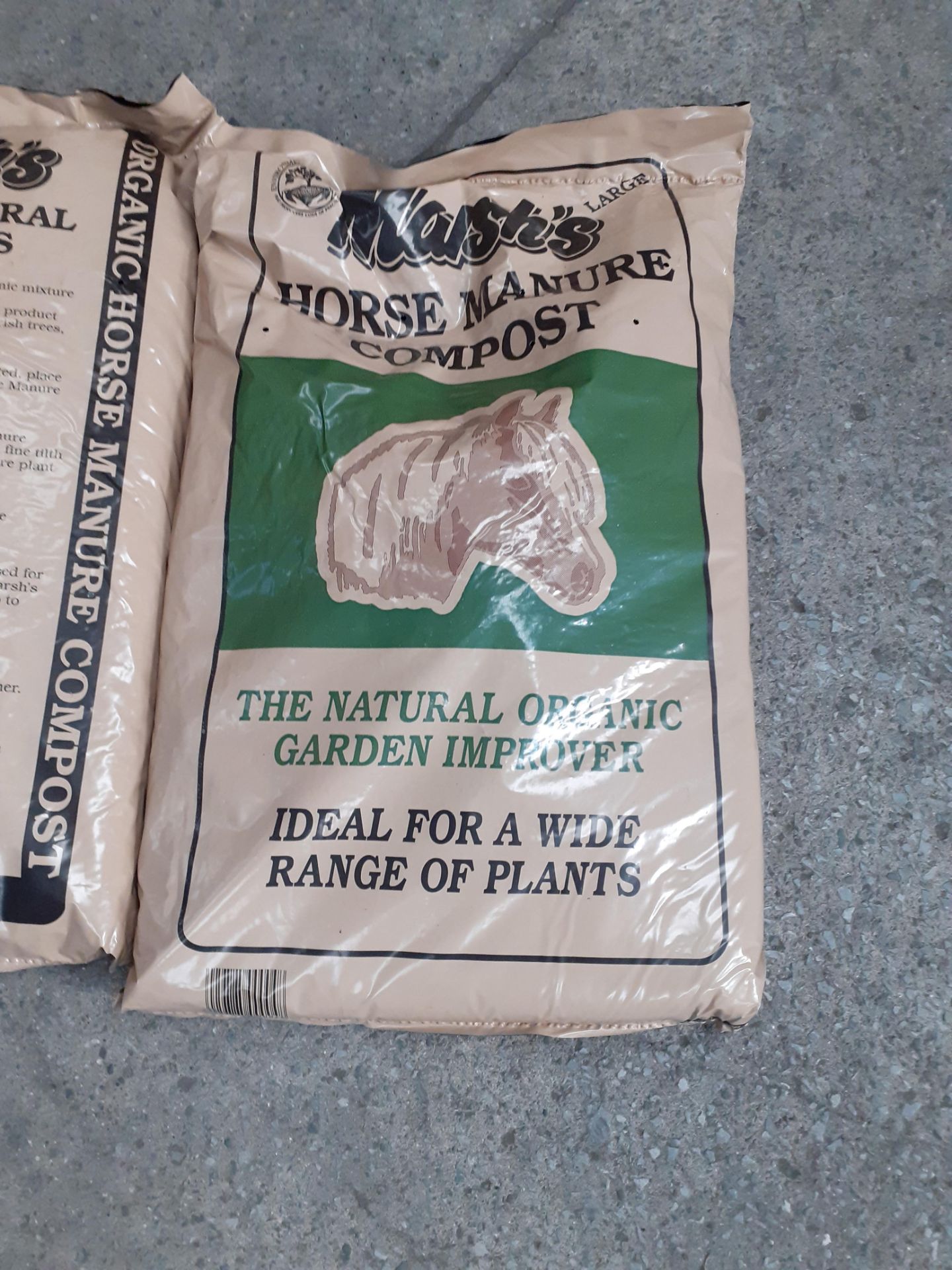 1 PALLET OF HORSE MANURE COMPOST, APPROX 75 BAGS *NO VAT*
