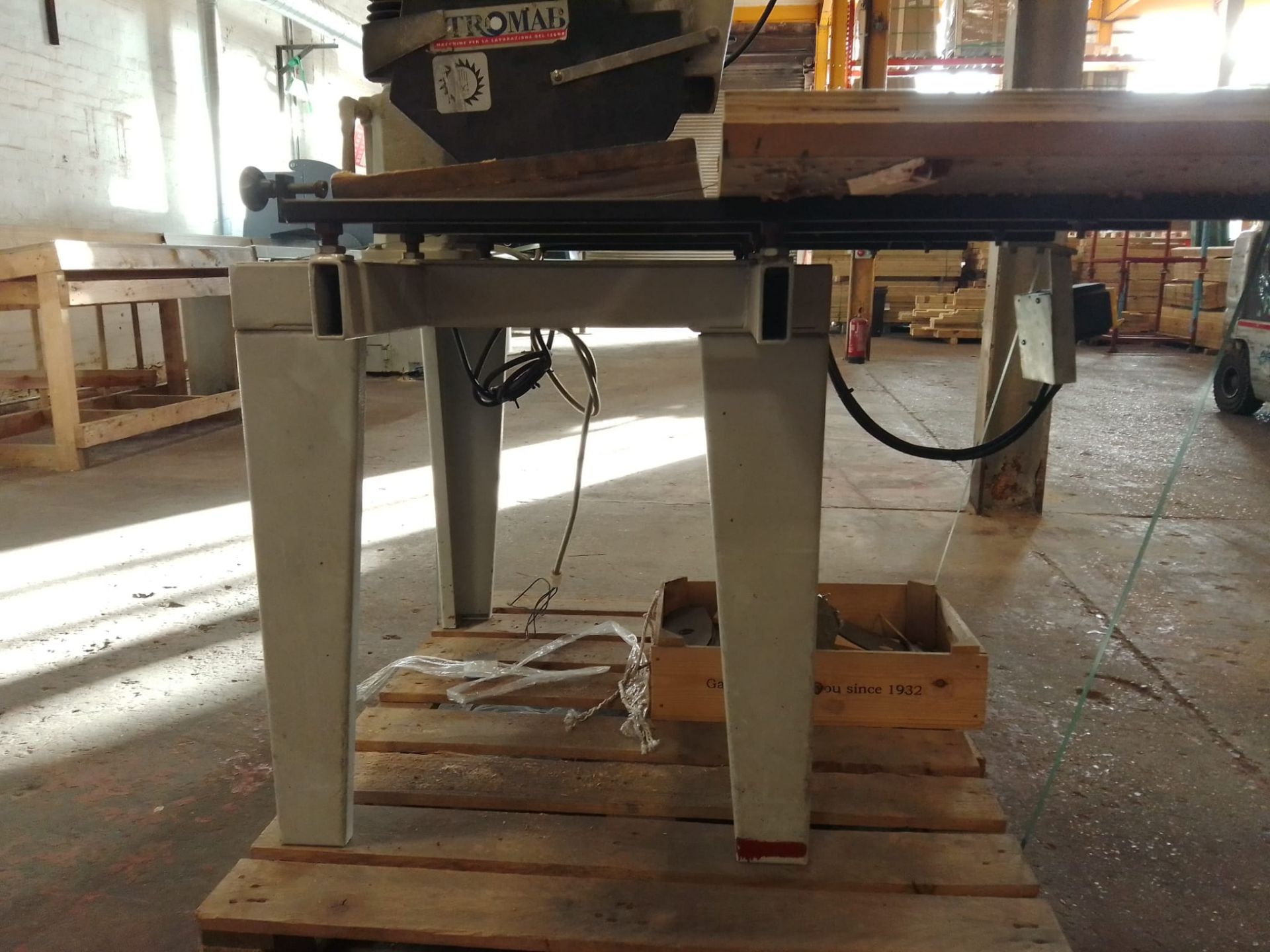 STROMAB RS650 RADIAL ARM SAW *PLUS VAT* - Image 2 of 4