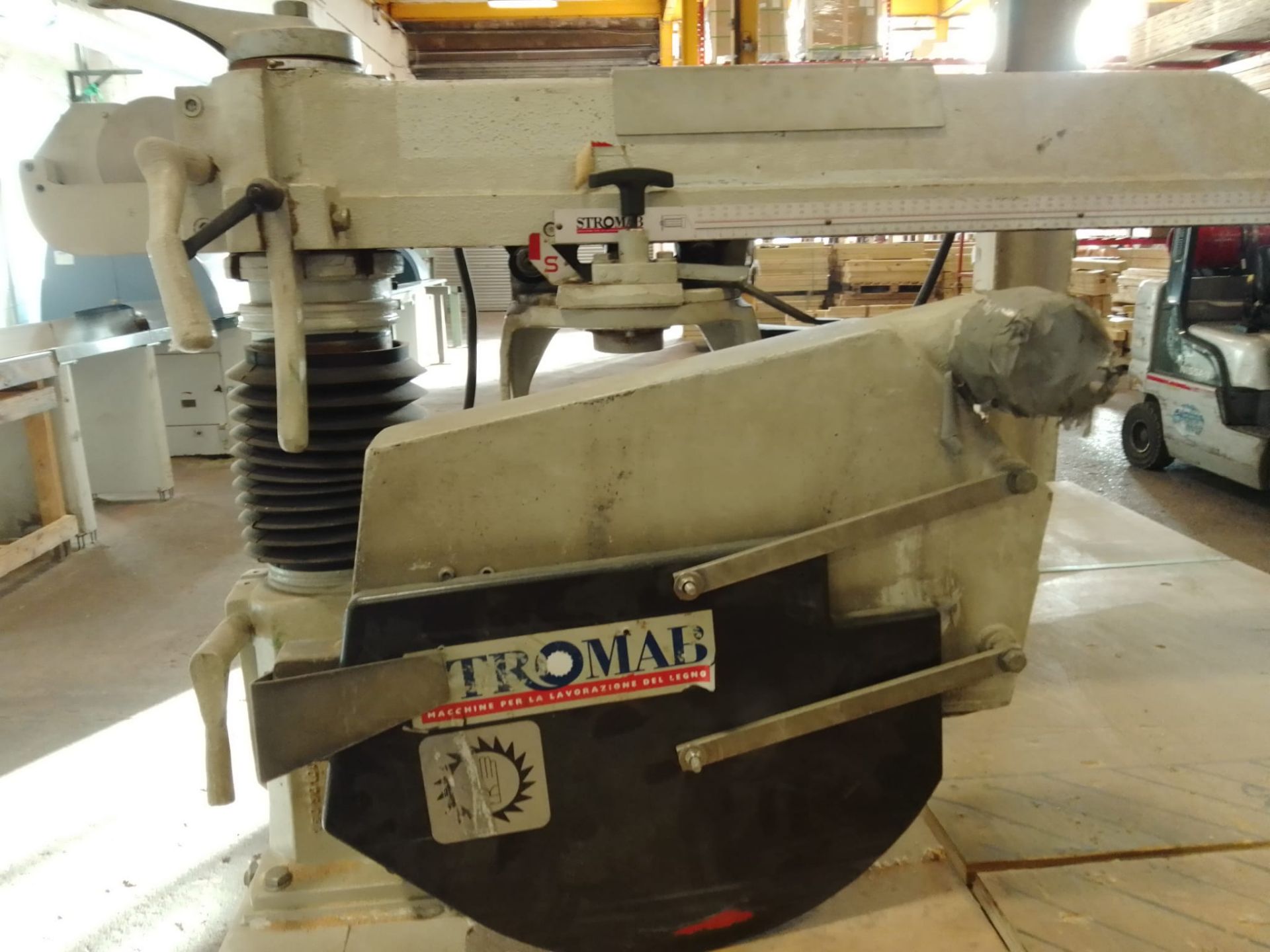 STROMAB RS650 RADIAL ARM SAW *PLUS VAT* - Image 3 of 4