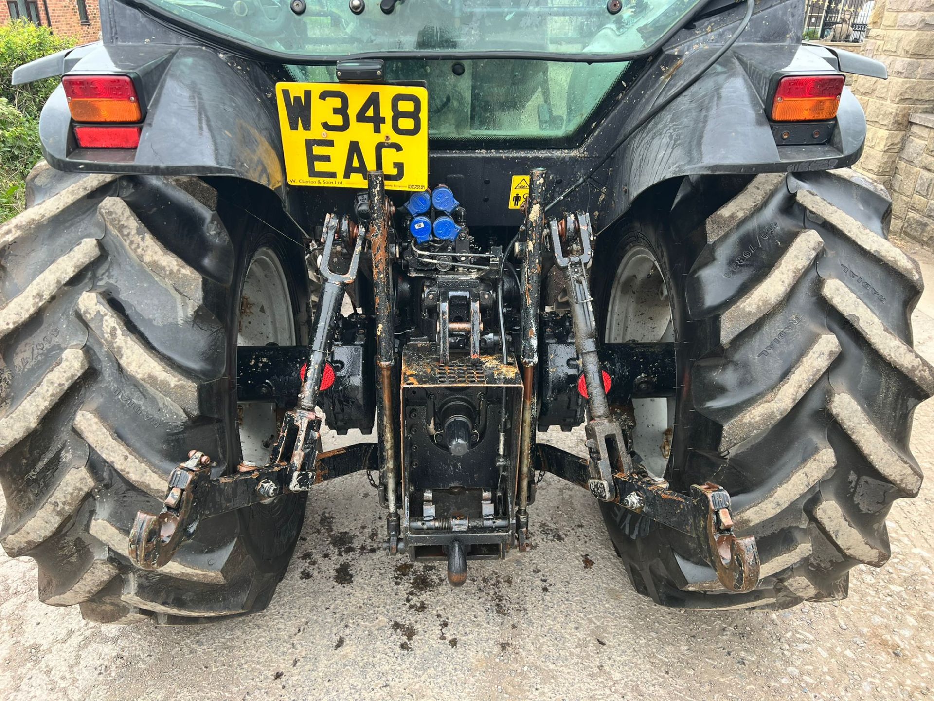 Massey Ferguson 2205 4WD Tractor, Runs Drives And Works *PLUS VAT* - Image 5 of 17