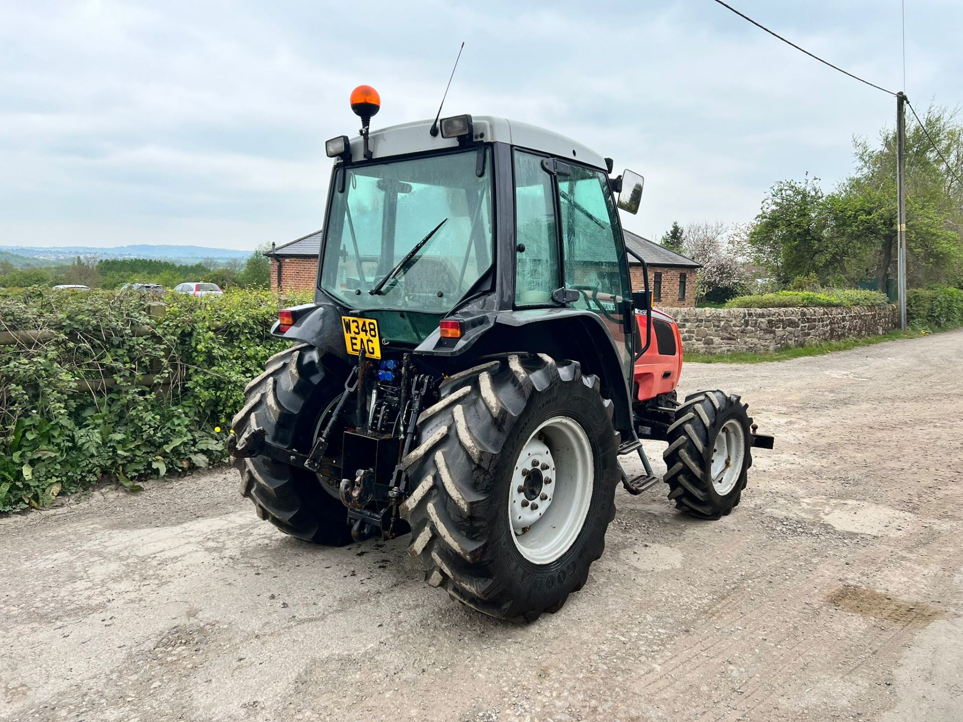 Massey Ferguson 2205 4WD Tractor, Runs Drives And Works *PLUS VAT* - Image 4 of 17