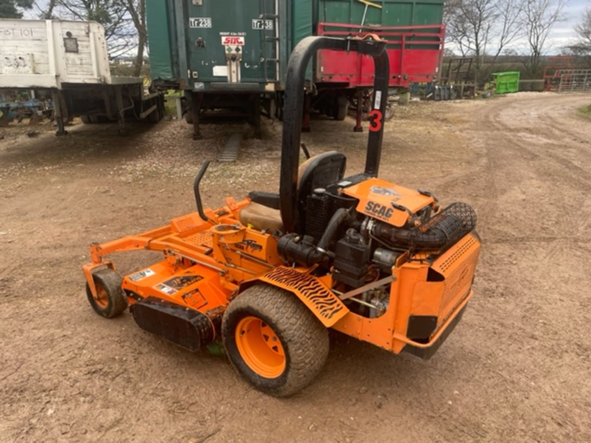 SCAG SABER TOOTH MID MOUNT FLAIL ZERO TURN RIDE ON MOWER, 1260 HOURS *PLUS VAT* - Image 4 of 6