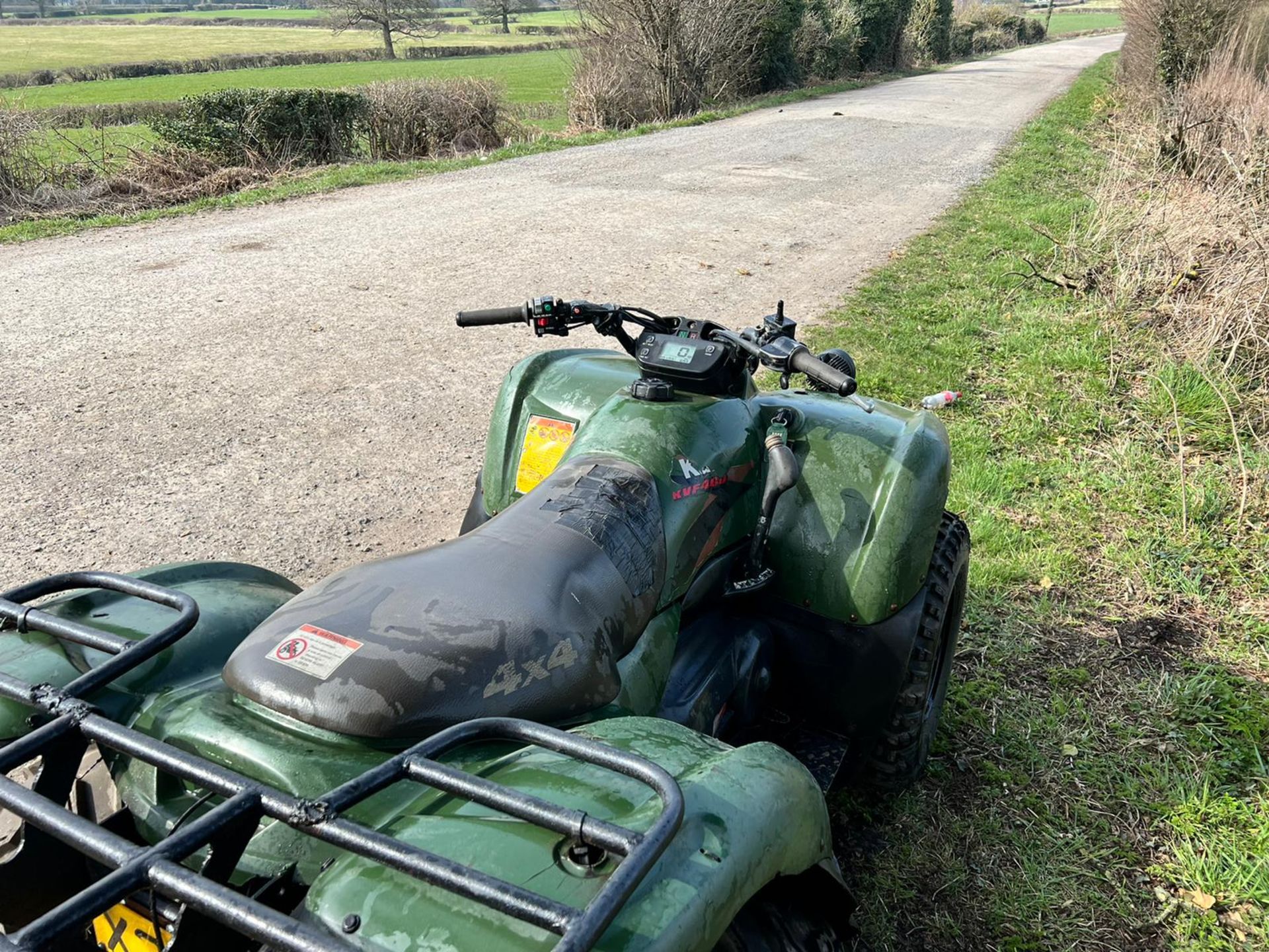 KAWASAKI KVF400 FARM QUAD BIKE, 4 WHEEL DRIVE, ROAD REGISTERED *PLUS VAT* - Image 15 of 16