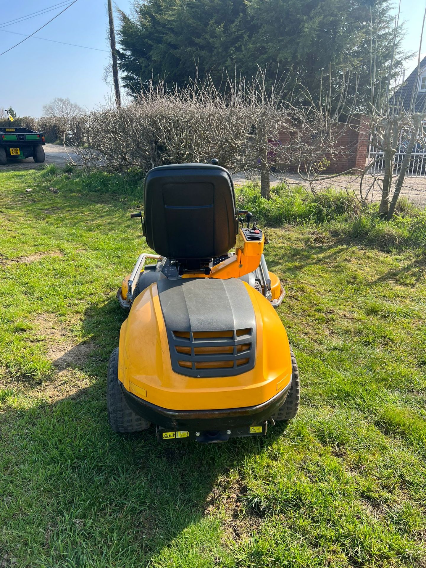 STIGA PARK 540 DPX RIDE ON LAWN MOWER DIESEL ENGINE, Runs drives and cuts, Year 2016 *PLUS VAT* - Image 4 of 6