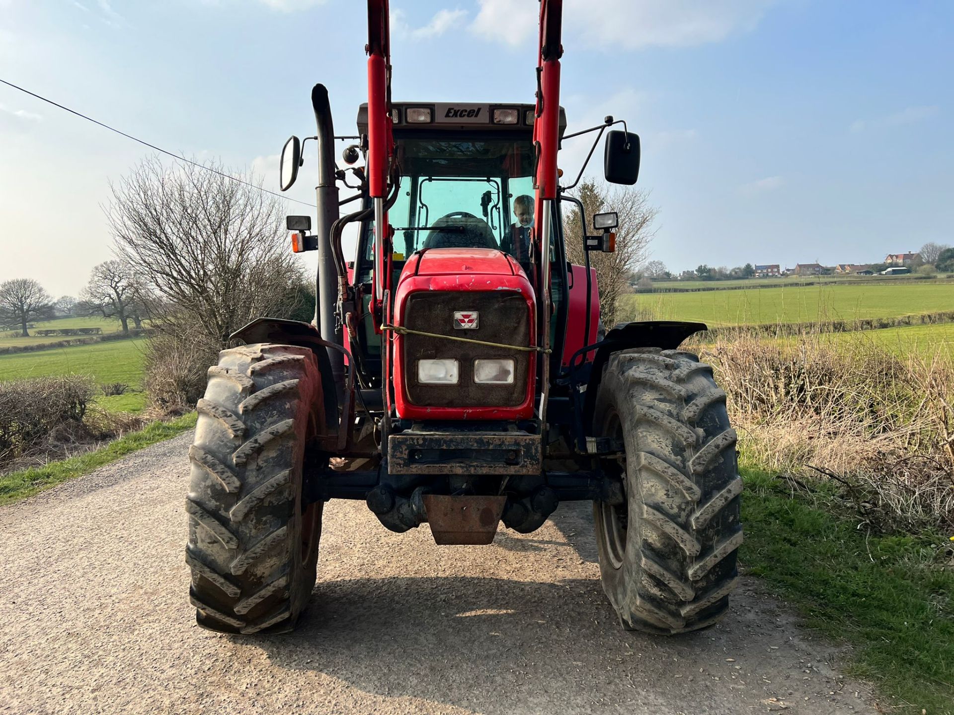 2002 Massey Ferguson 6270 100HP 4WD Tractor With Massey Ferguson 866 Front Loader And Bale Spike - Image 2 of 20