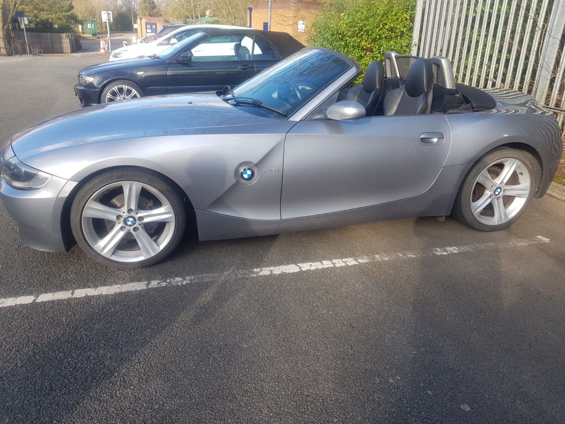 2006 BMW Z4 SPORT 2.5 STRAIGHT SIX MANUAL GREY CONVERTIBLE, 93K MILES *NO VAT* - Image 5 of 13