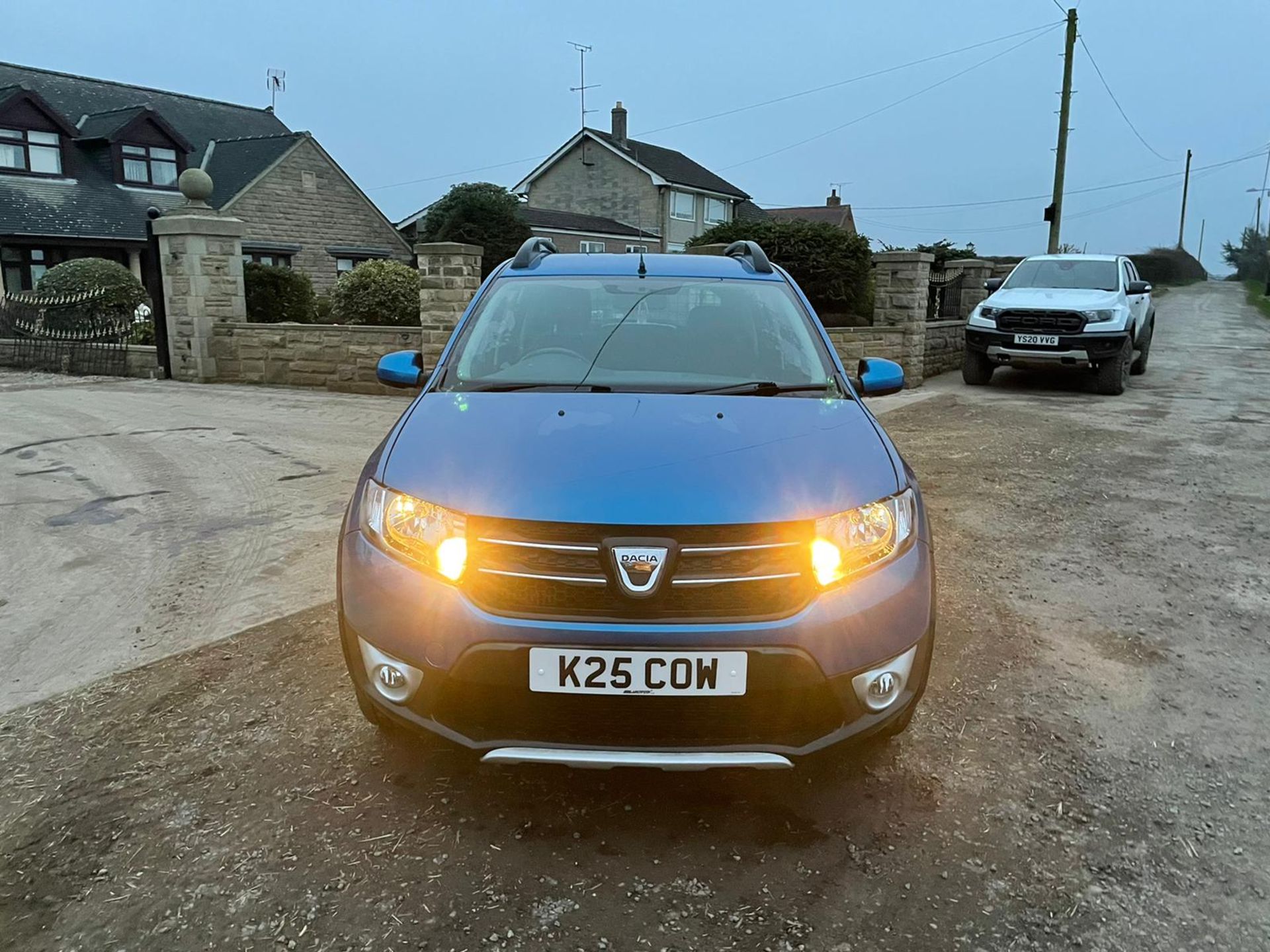 2013/63 Dacia Sandero Stepway Laureate TCE BLUE HATCHBACK, 24,413 MILES *NO VAT* - Image 2 of 14