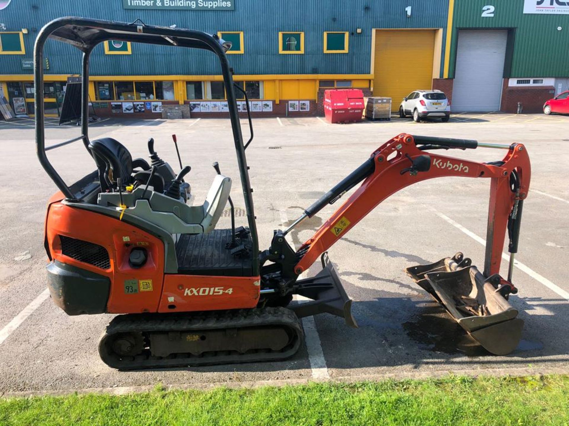 2015 KUBOTA KXO-15-4 1.5 TON DIGGER, RUNS DRIVES AND DIGS AS IT SHOULD, 2437 HOURS *PLUS VAT*