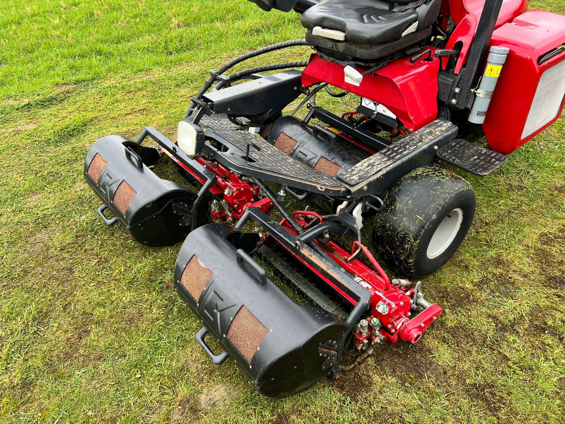 2014 Baroness LM315GC 3WD Diesel Cylinder Mower With Grass Boxes, Runs Drives Cuts Collects - Image 15 of 23