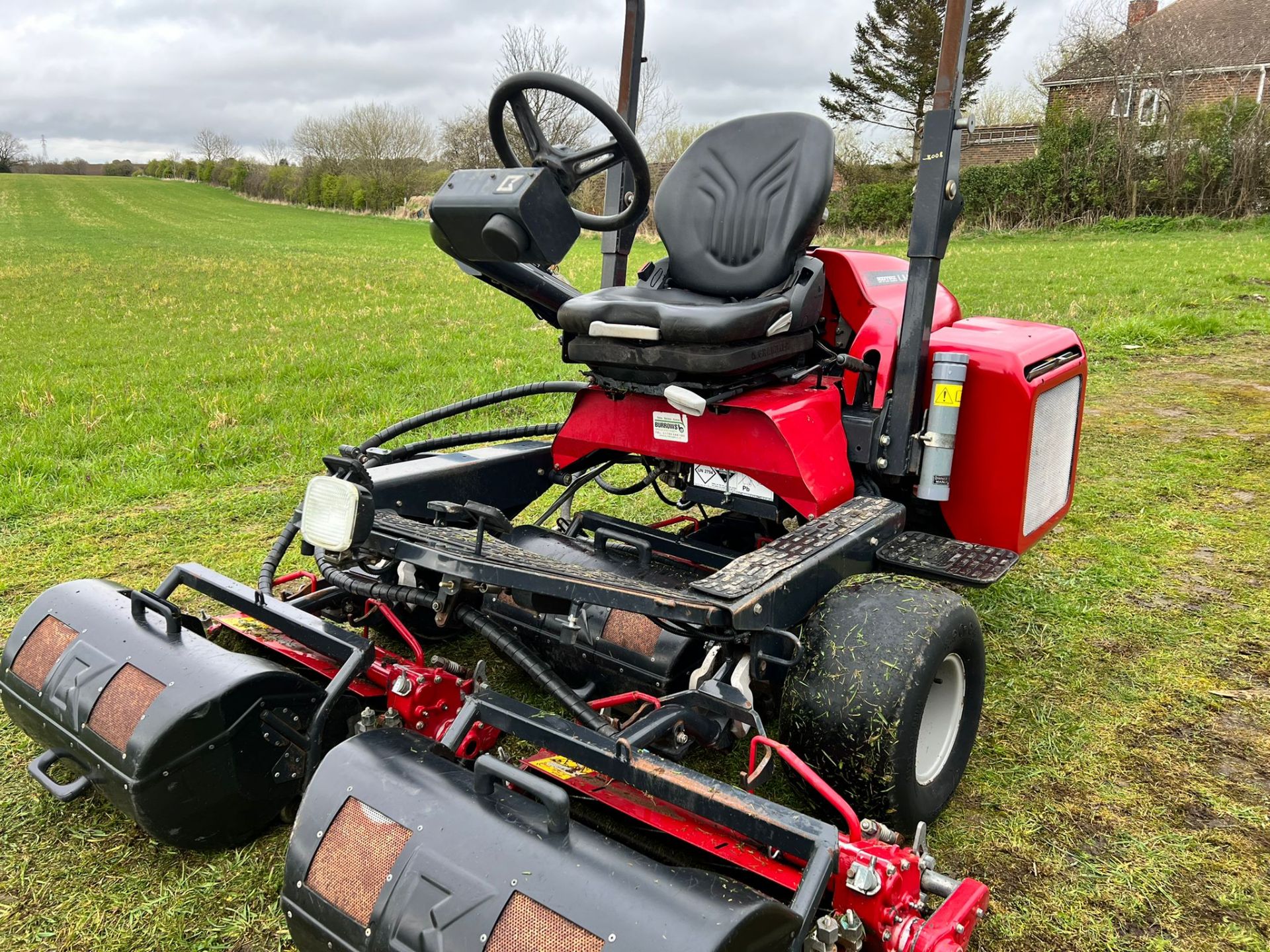 2014 Baroness LM315GC 3WD Diesel Cylinder Mower With Grass Boxes, Runs Drives Cuts Collects - Image 7 of 23