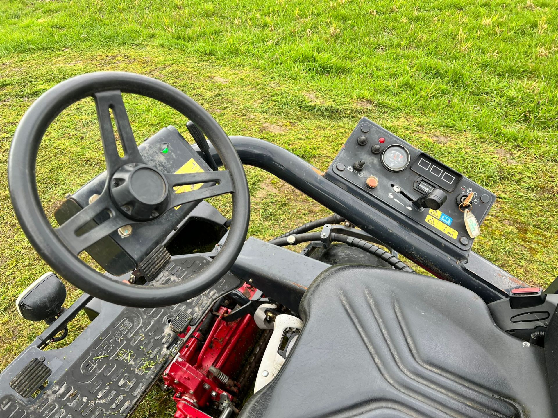 2014 Baroness LM315GC 3WD Diesel Cylinder Mower With Grass Boxes, Runs Drives Cuts Collects - Image 20 of 23