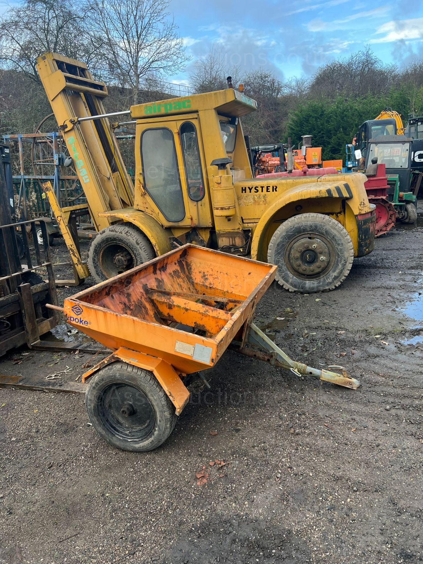 EPOKE ITM60 TRAILED GRITTER, WORKS OKAY, READY FOR THE SNOW *PLUS VAT*