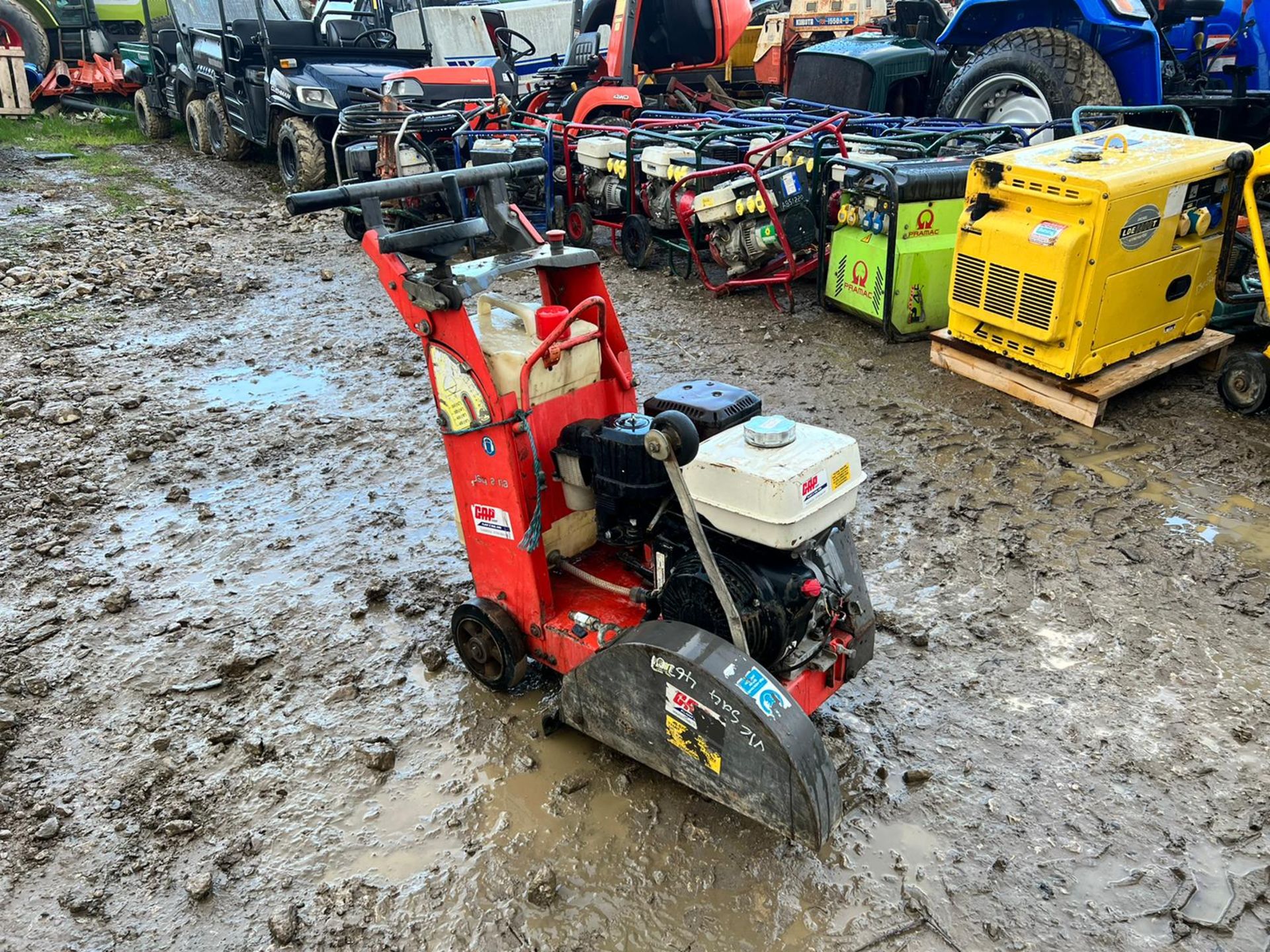 2014 Husqvanrna FS400LV Floor Saw, Honda GX390 Engine, C/W Water Tank *PLUS VAT*