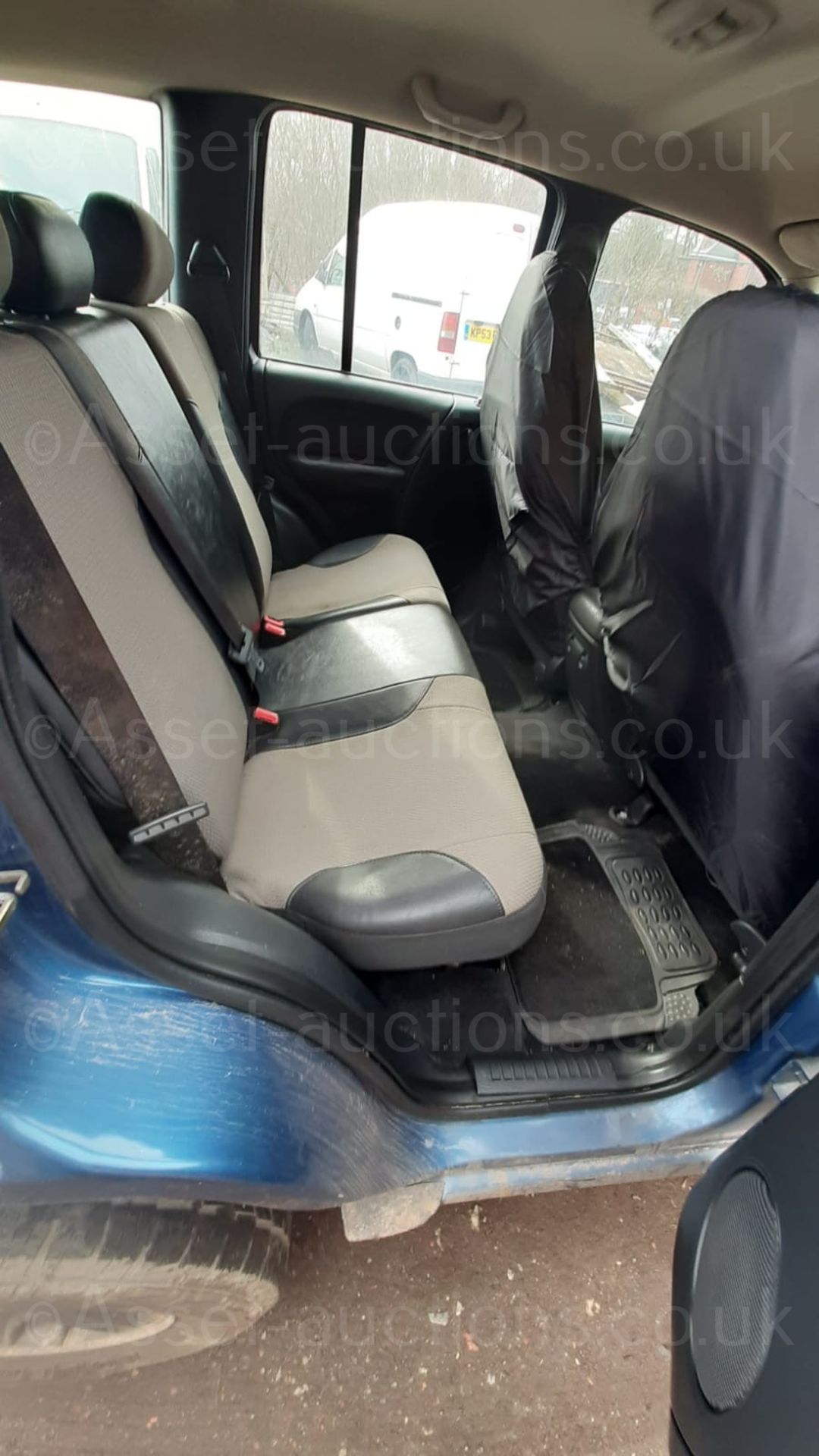 2004 JEEP CHEROKEE EXTREME SPORT A BLUE ESTATE, SHOWING 139,091 MILES, AUTO 4 GEARS *NO VAT* - Image 8 of 11