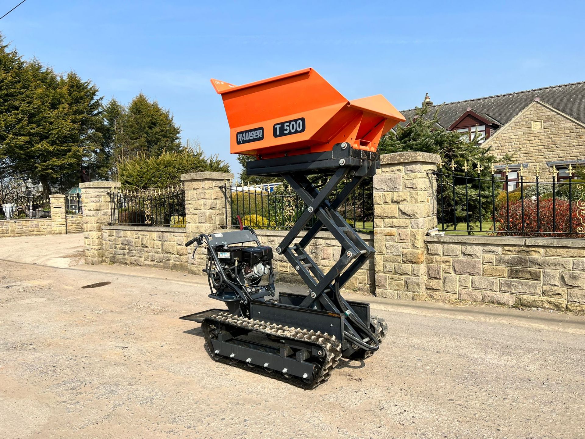 New And Unused Hauser T500 Stand On/Walk Behind Tracked Dumper *PLUS VAT* - Image 6 of 11