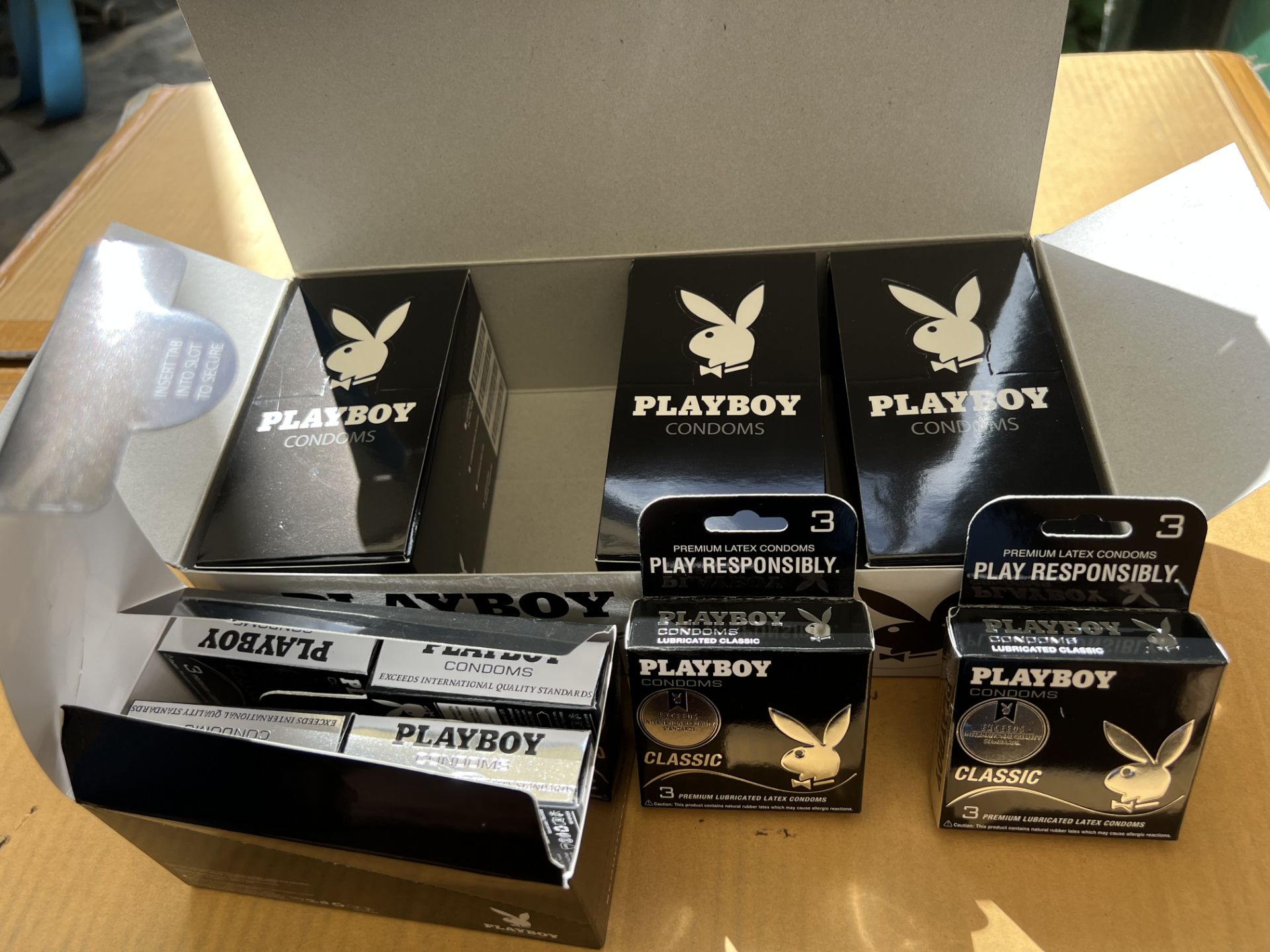 40 boxes with 24 packs with 3 pcs of PLAYBOY CONDOMS, LUBRICATED MALE LATEX CONDOMS, MIXED SIZE