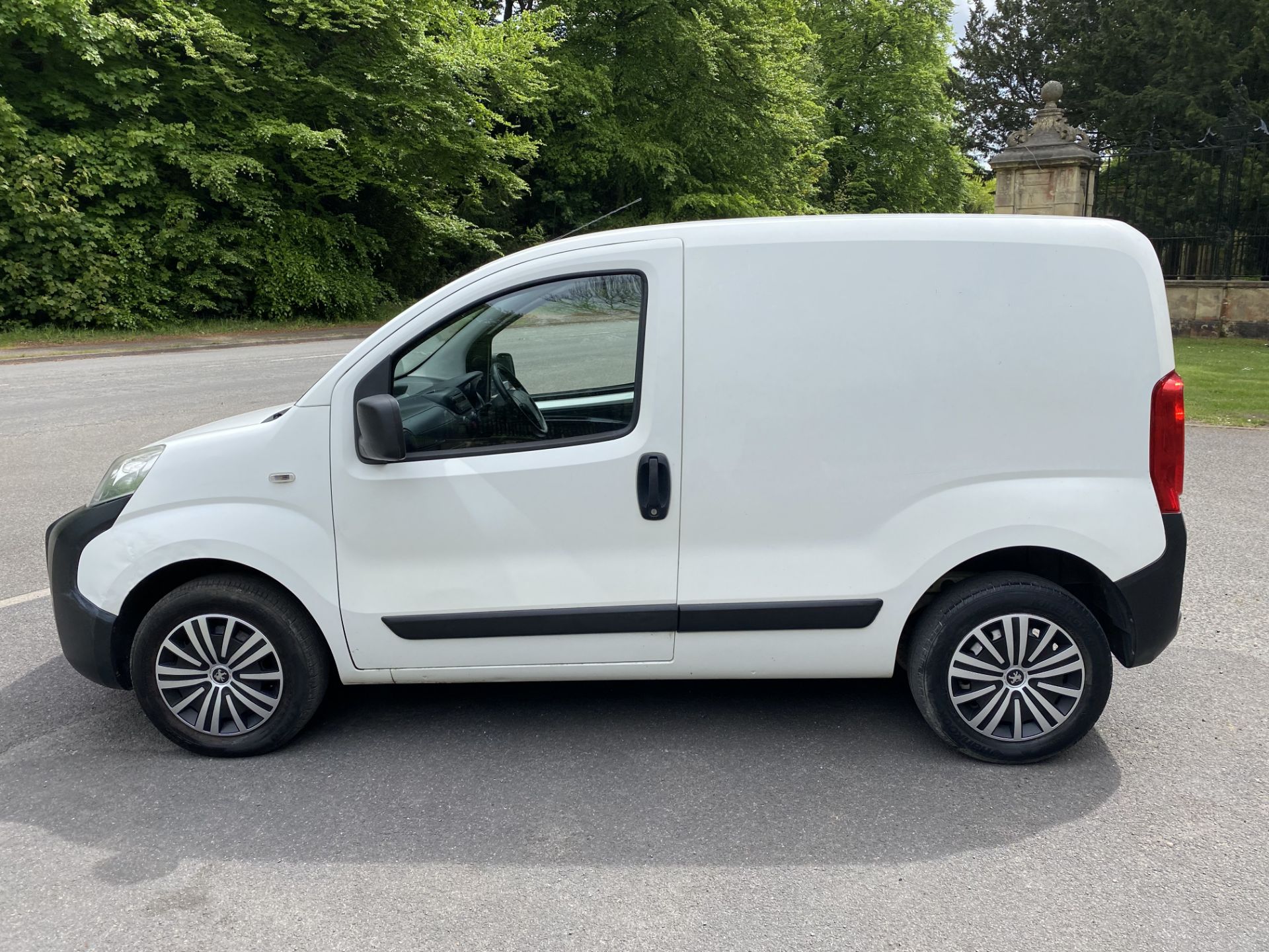 2013 PEUGEOT BIPPER S 1.3 HDI white panel van, 2 KEYS, *NO VAT* - Image 4 of 15