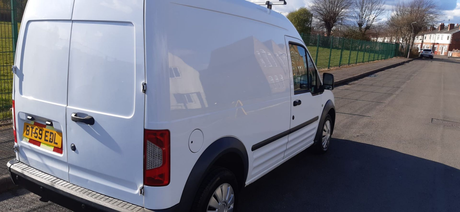 2010/59 FORD CONNECT HIGH TOP 90 T230 WHITE PANEL VAN, 166K MILES *NO VAT* - Image 6 of 15