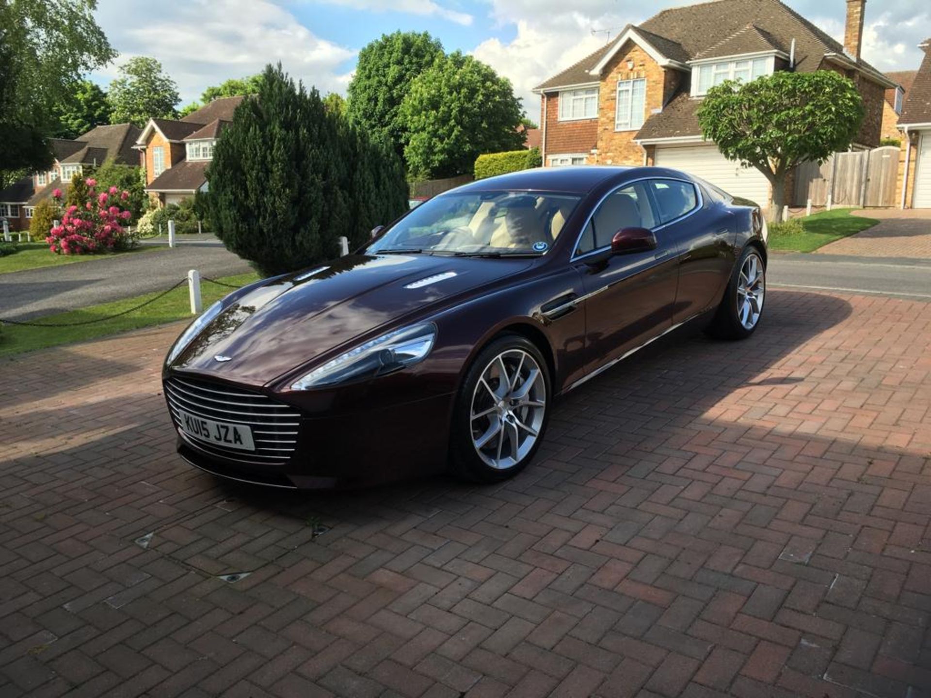 2015 ASTON MARTIN RAPIDE S V12 AUTO RED HATCHBACK, 15400 MILES, SHOWROOM CONDITION - Image 4 of 22