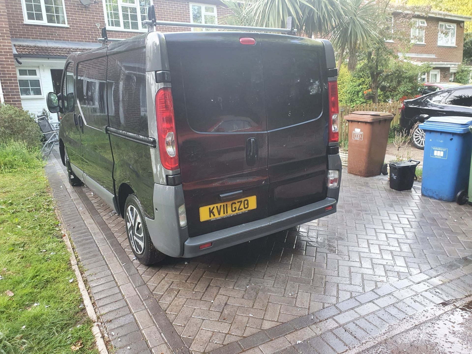 2011 VAUXHALL VIVARO 2700 CDTI SWB BLACK PANEL VAN, lots of history, 2 keys *no vat* - Image 4 of 8