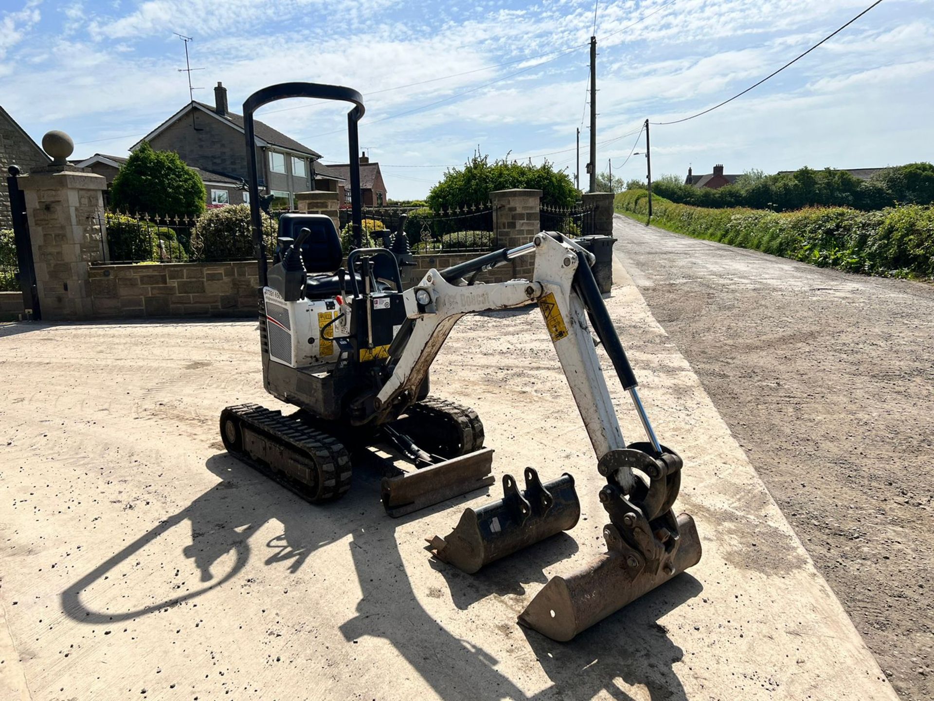 2020 Bobcat E10Z 1 Ton Mini Digger, Showing A Low 1127 Hours!X2 Buckets, Rubber Tracks "PLUS VAT" - Image 7 of 36