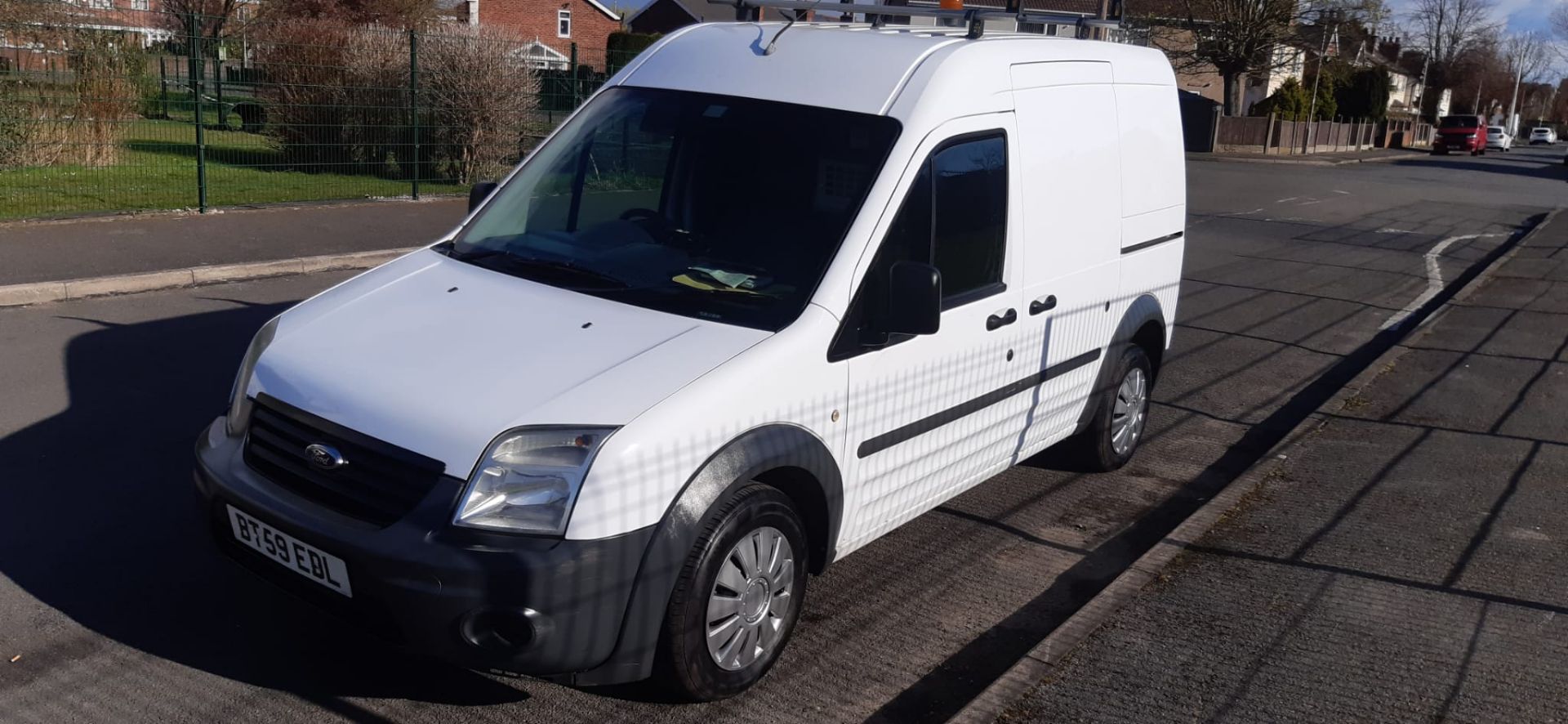 2010/59 FORD CONNECT HIGH TOP 90 T230 WHITE PANEL VAN, 166K MILES *NO VAT* - Image 2 of 15