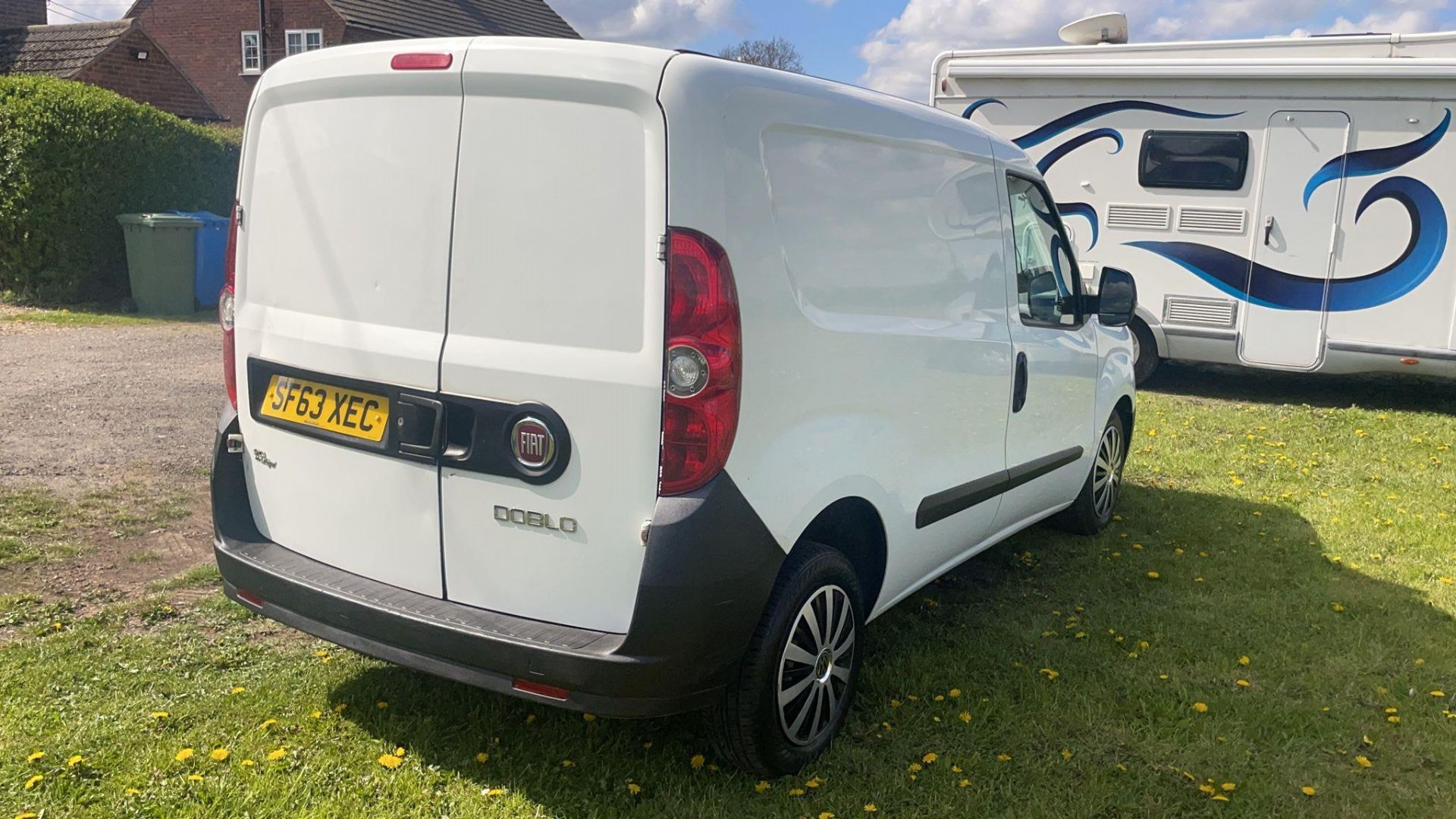 2013/63 FIAT DOBLO 16V MULTIJET SWB WHITE PANEL VAN, 111,847 MILES *NO VAT* - Image 8 of 13