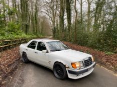 1990 Mercedes Benz 300e Sportline Carat Duchatelet White Saloon *NO VAT*