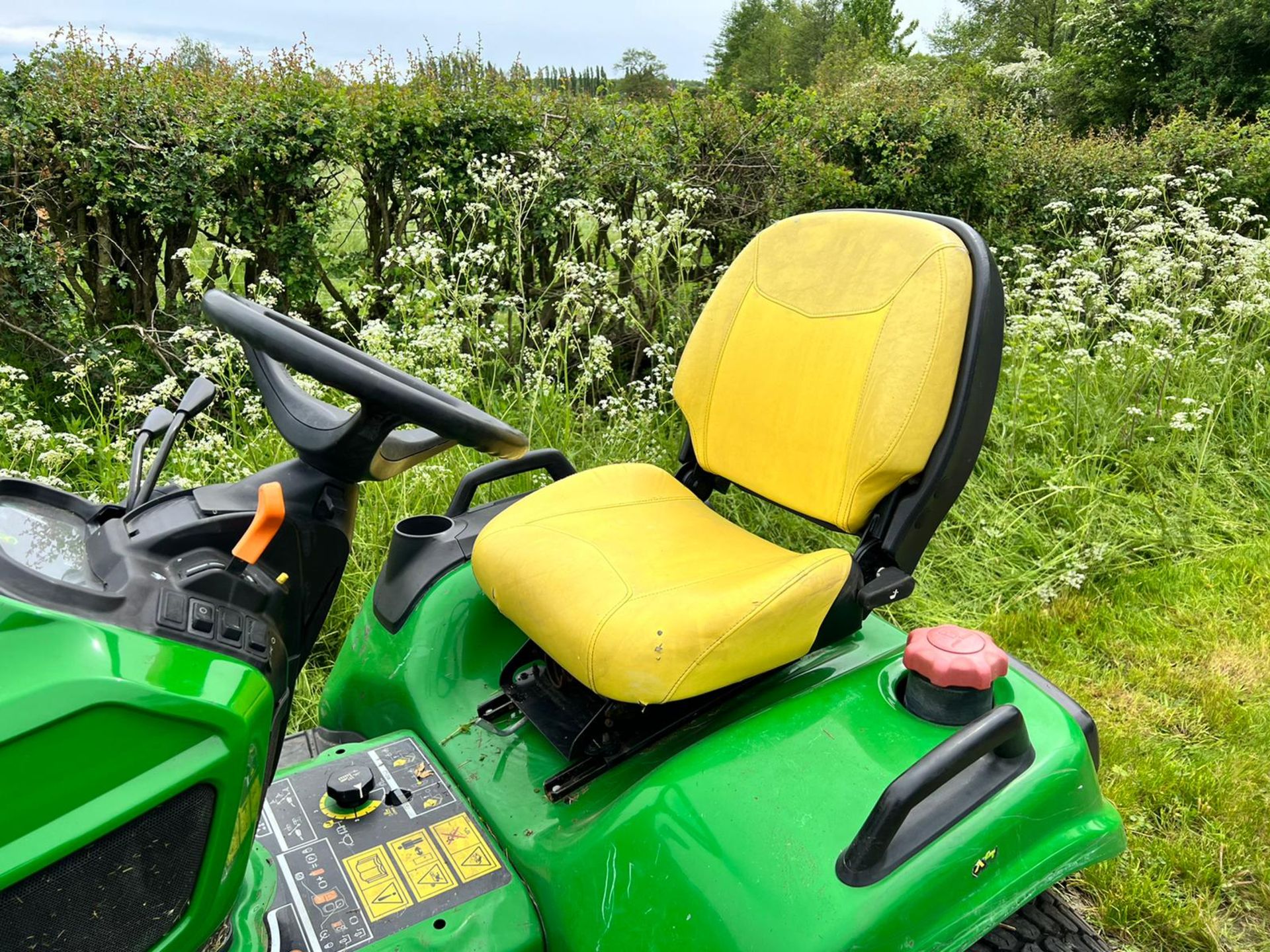 2013 John Deere X758 24HP 4WD Ride On Mower, Runs Drives And Cuts, Showing A Low 950 Hours! - Image 12 of 16