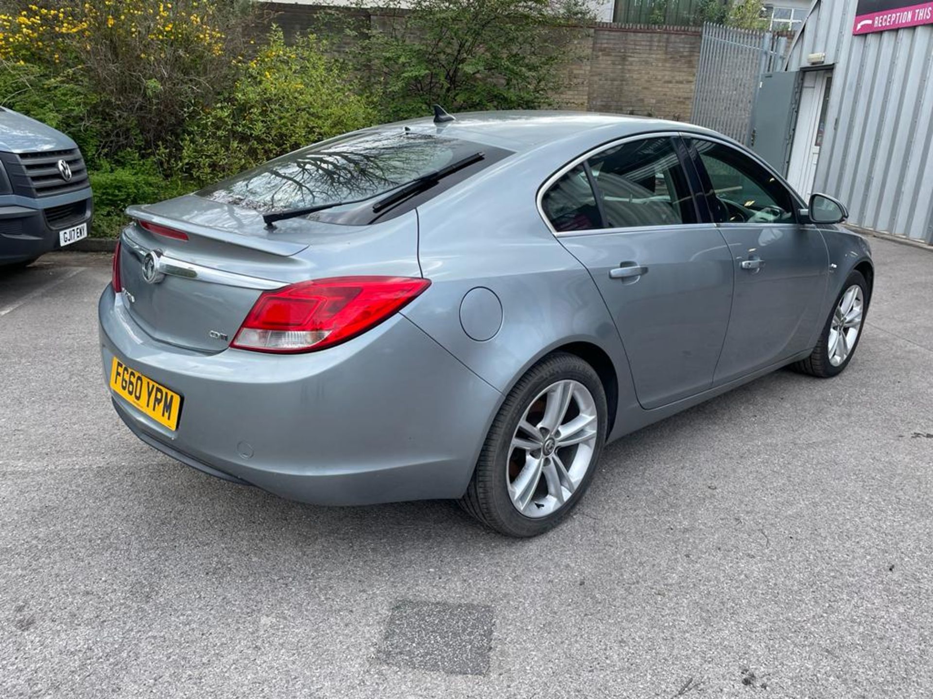 2010 VAUXHALL INSIGNIA SRI 158 CDTI SILVER HATCHBACK, 135k miles *no vat* - Image 7 of 12