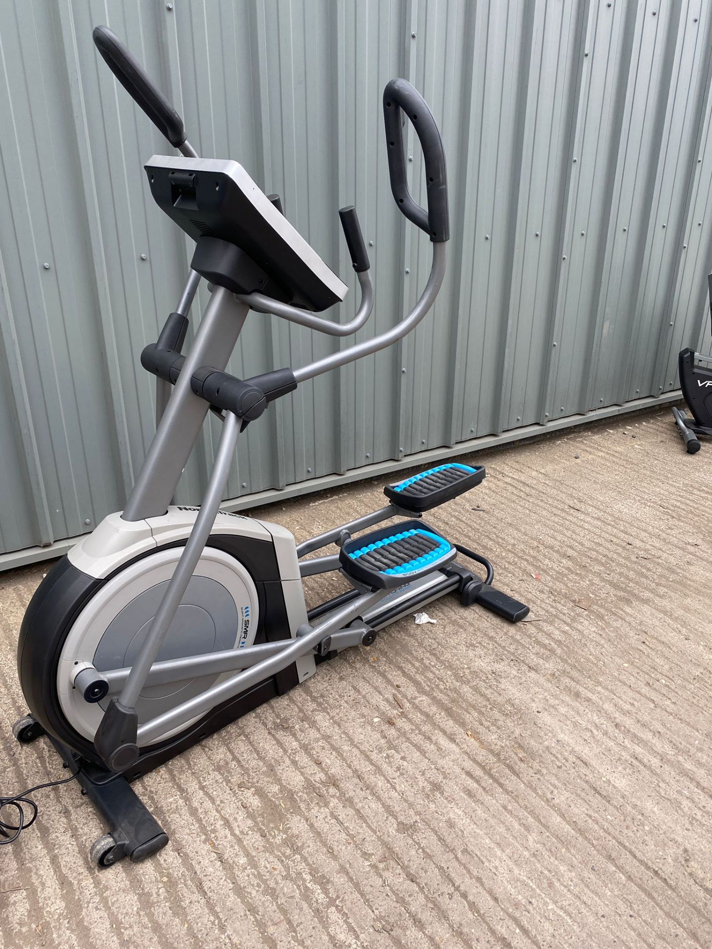 Nordic track commercial 14.9 cross trainer *PLUS VAT*