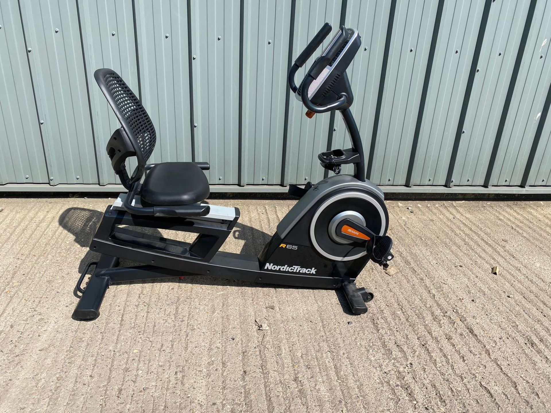 Nordic track R65 recumbent bike *PLUS VAT* - Image 2 of 3