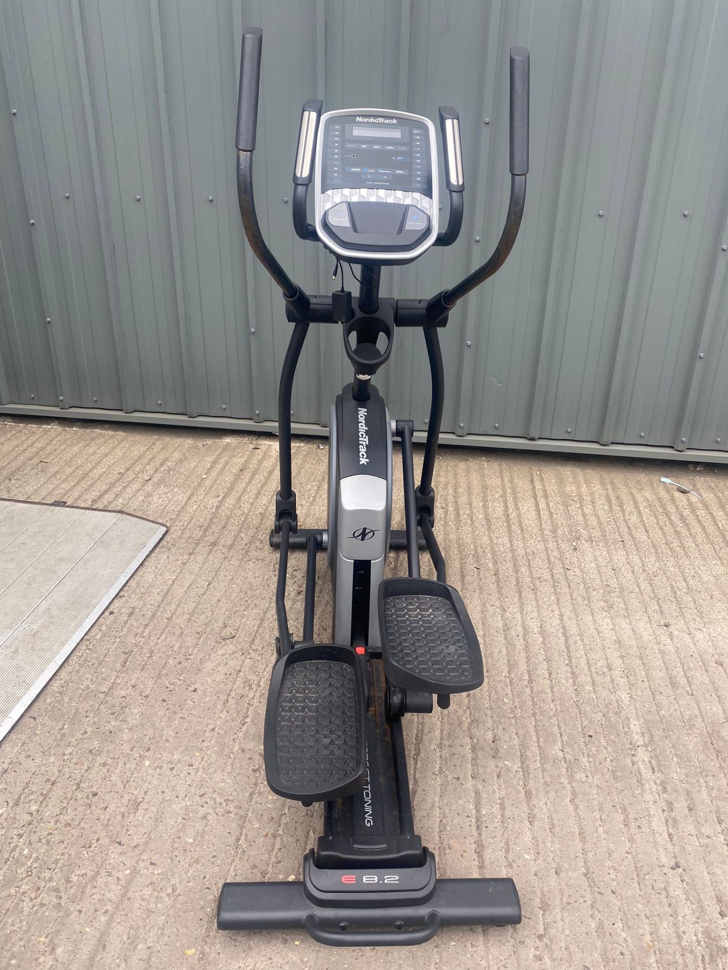 NORDIC TRACK E8.2 CROSS TRAINER *PLUS VAT* - Image 2 of 3