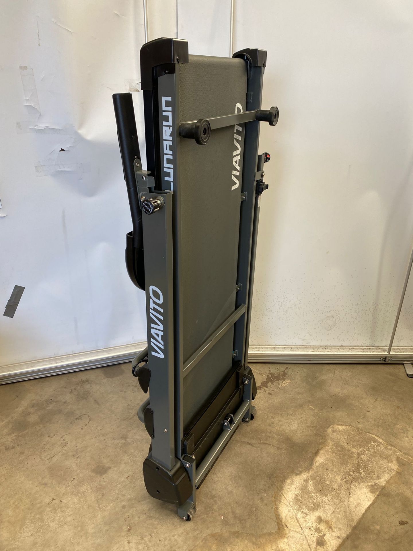 Viavito Luna Run Folding Treadmill *PLUS VAT* - Image 5 of 5