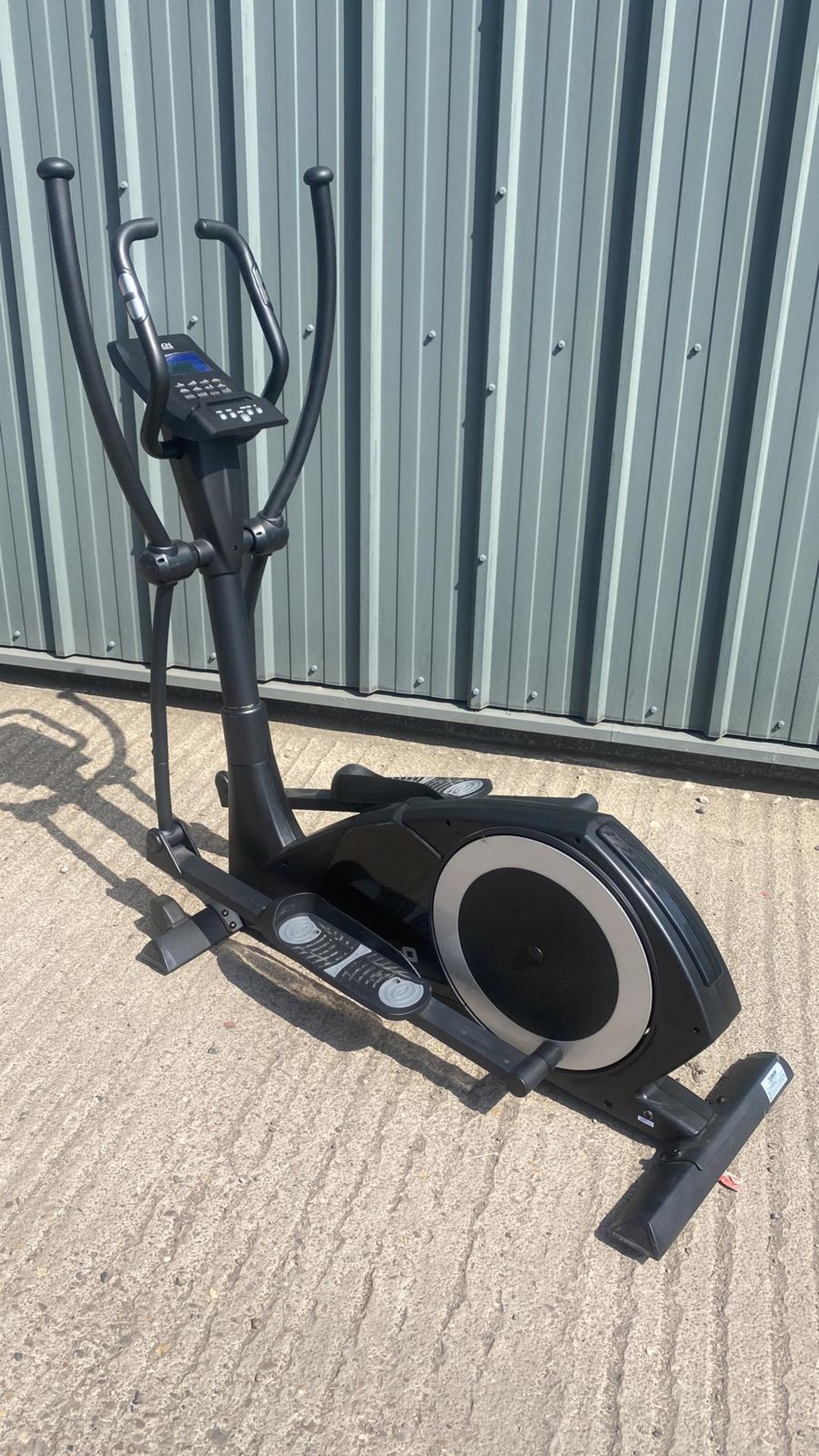 DKN xc140 cross trainer *PLUS VAT*