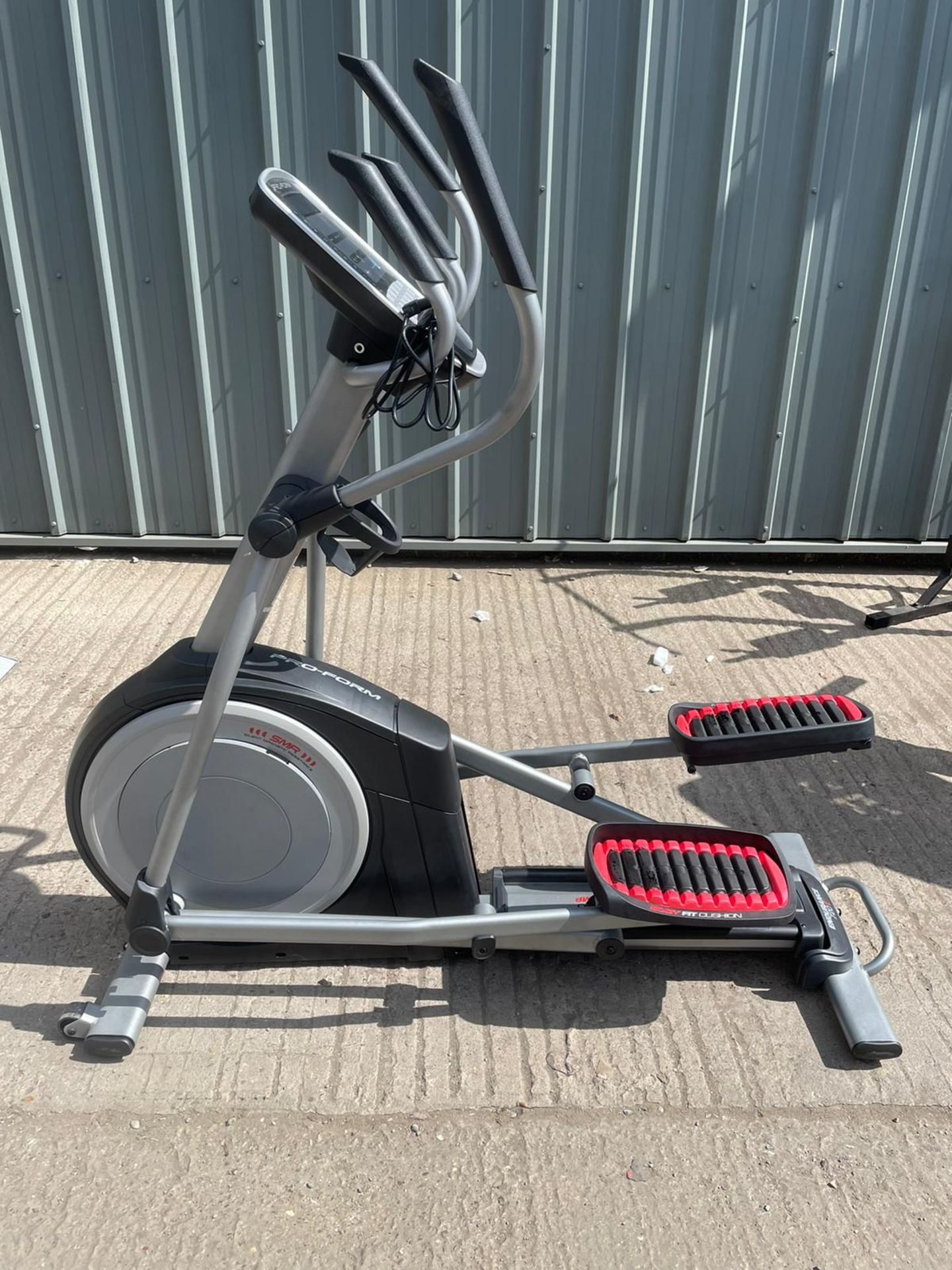 ProForm Endurance 720e cross trainer *PLUS VAT*