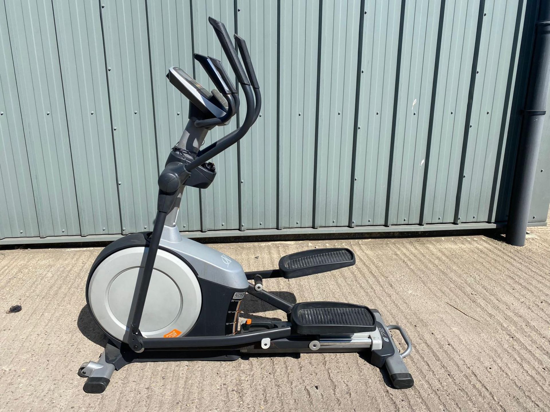 Nordic track E7.2 cross trainer *PLUS VAT* - Image 3 of 3