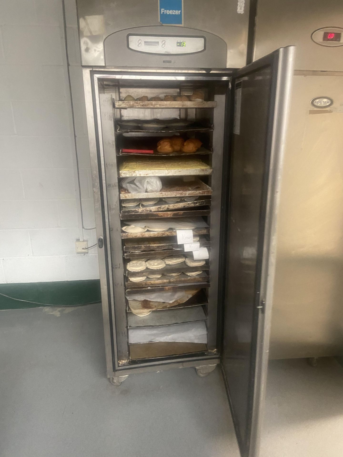 SINGLE DOOR FOSTER BAKERY FREEZER *NO VAT* - Image 2 of 2