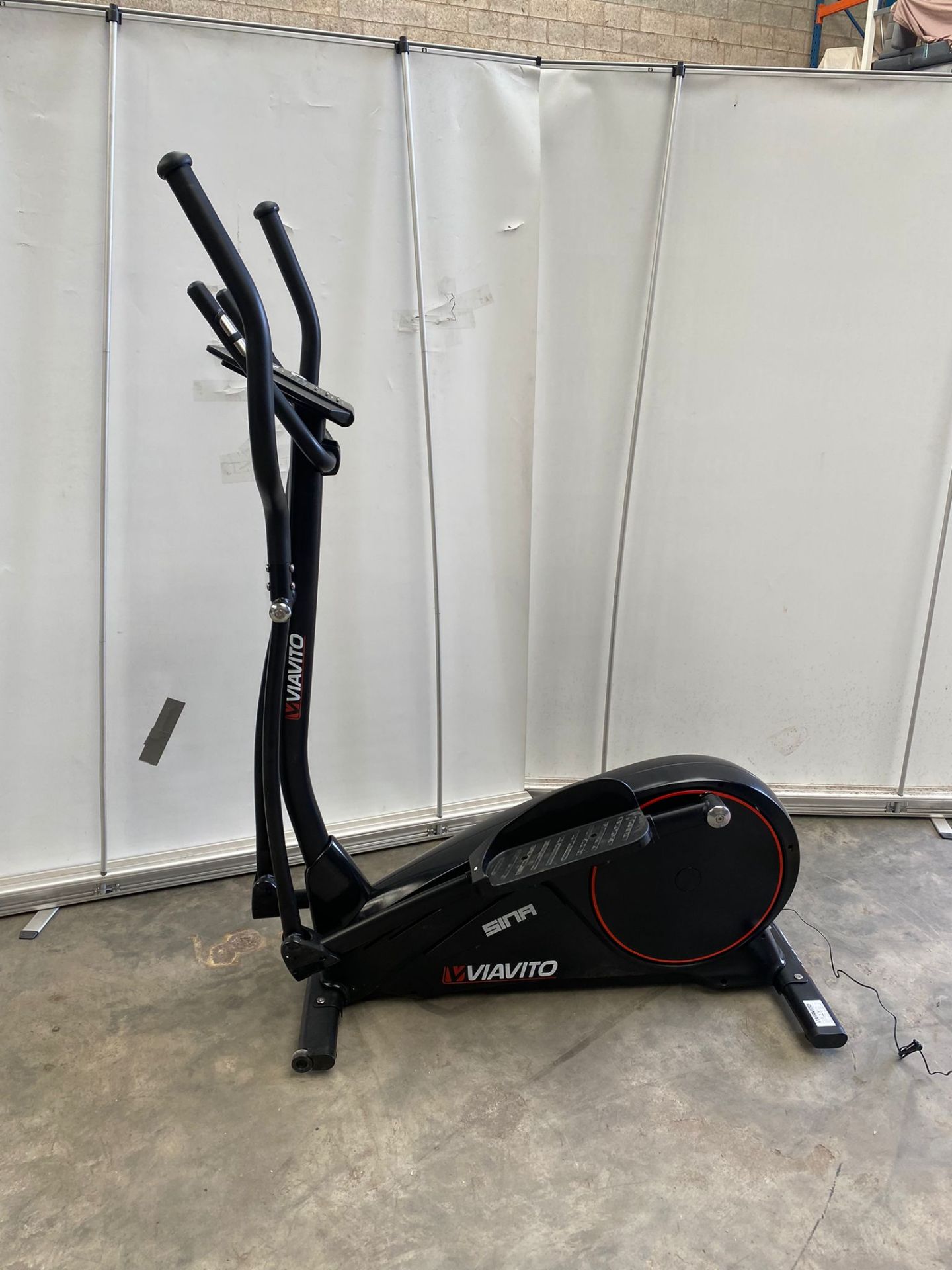 NEW VIAVITO SINA CROSS TRAINER *PLUS VAT*