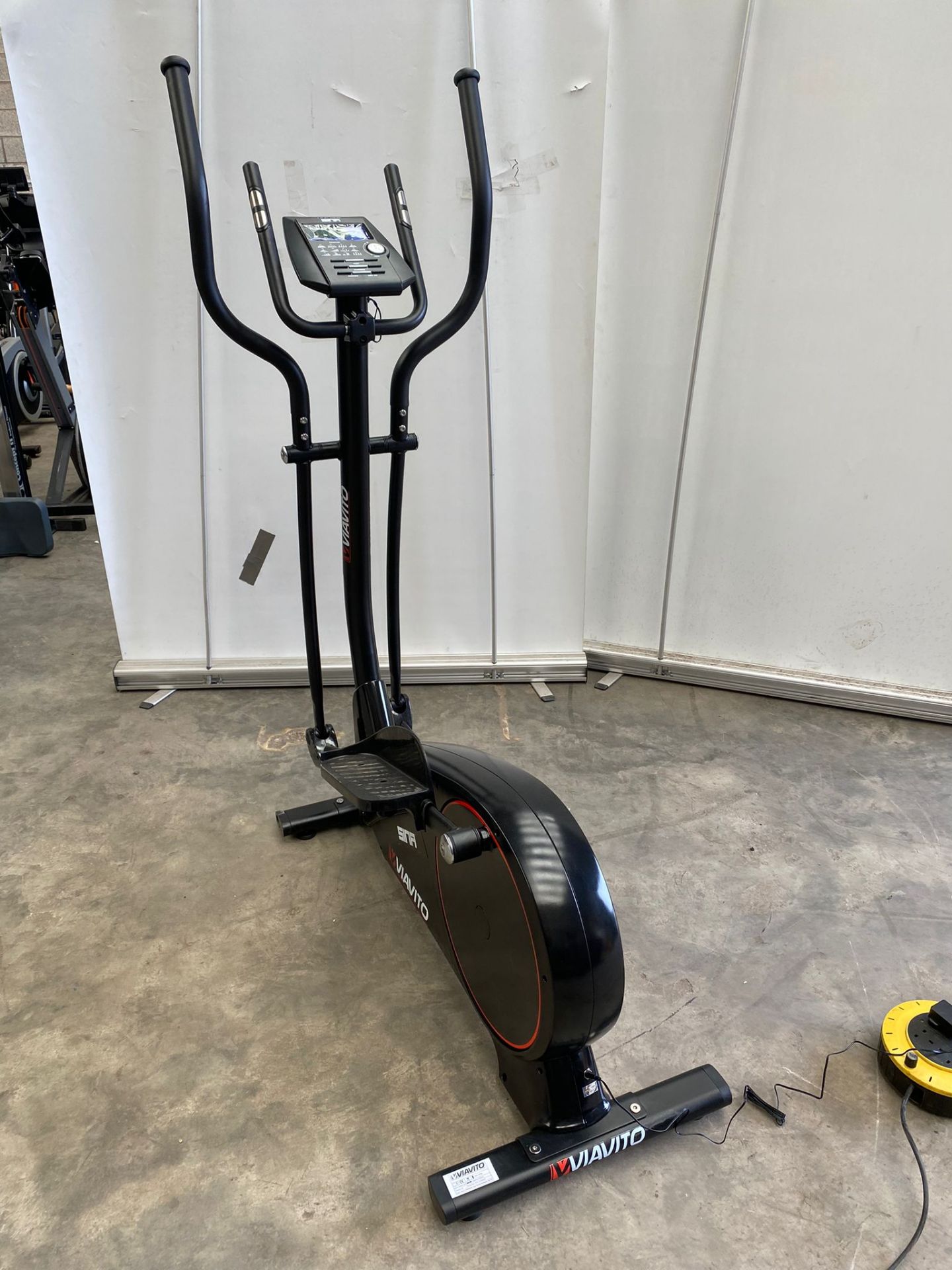 NEW VIAVITO SINA CROSS TRAINER *PLUS VAT* - Image 2 of 3