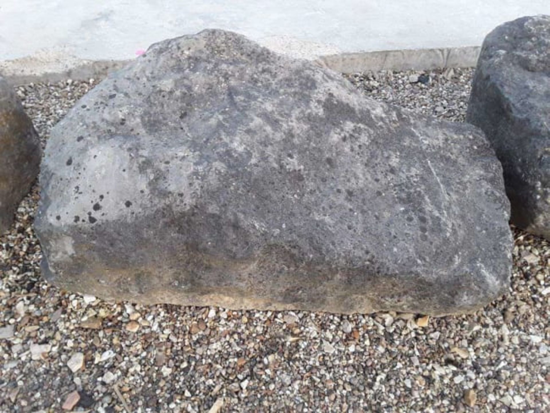 NORDIC GRANITE BOULDER / ROCK *NO VAT* - Image 2 of 2