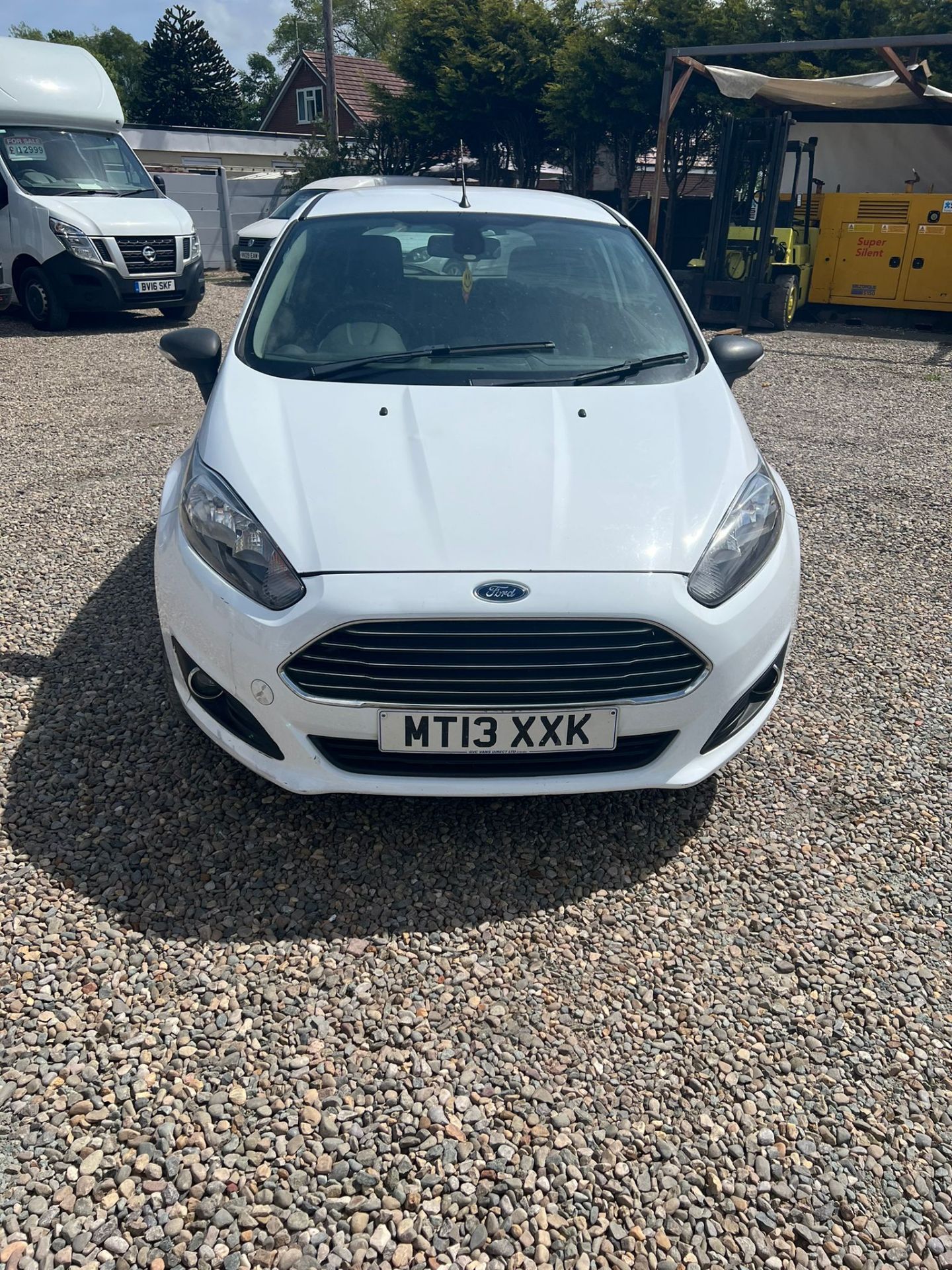 2013 FORD FIESTA ECONETIC TECH TDCI WHITE CAR DERIVED VAN Econetix tech tdci 140k miles *NO VAT* - Image 4 of 6