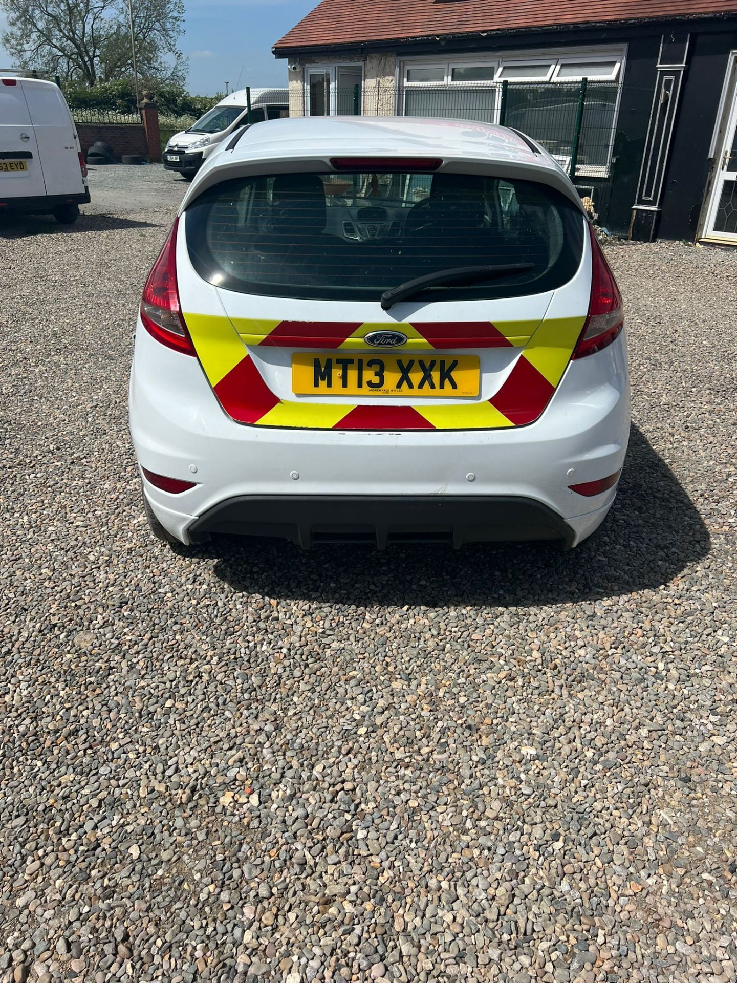 2013 FORD FIESTA ECONETIC TECH TDCI WHITE CAR DERIVED VAN Econetix tech tdci 140k miles *NO VAT* - Image 2 of 6