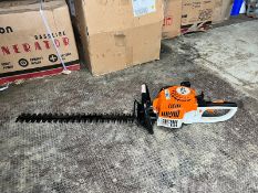 STIHL HS45 24" PERTOL HEDGE CUTTER/TRIMMER, RUNS AND WORKS WELL *NO VAT*