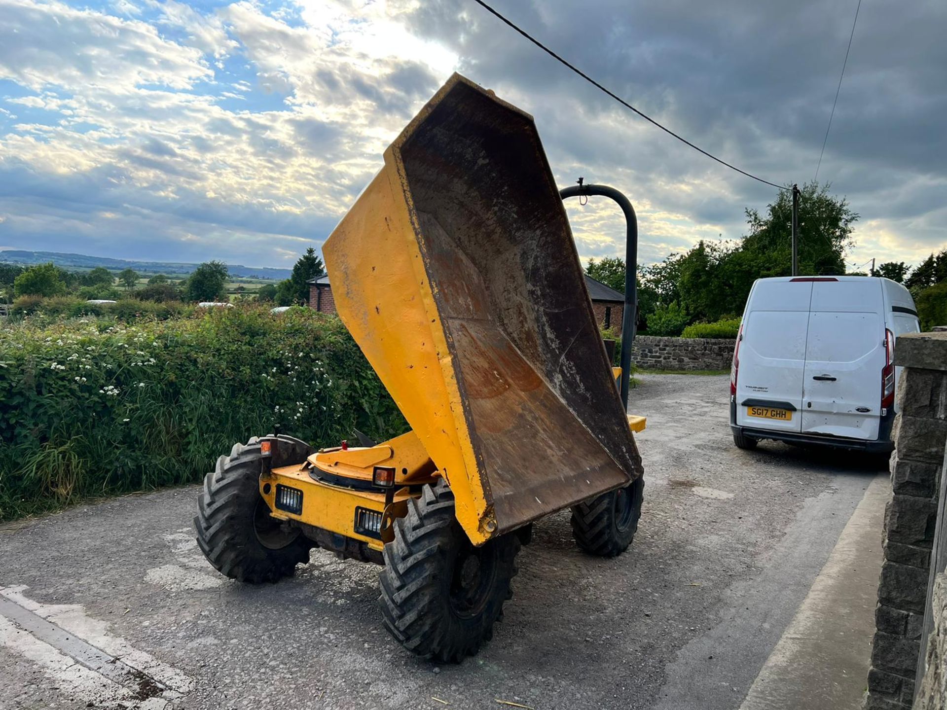 2010/59 THWAITES MACH 578 3 TON SWIVEL 4WD DUMPER *PLUS VAT* - Image 8 of 19