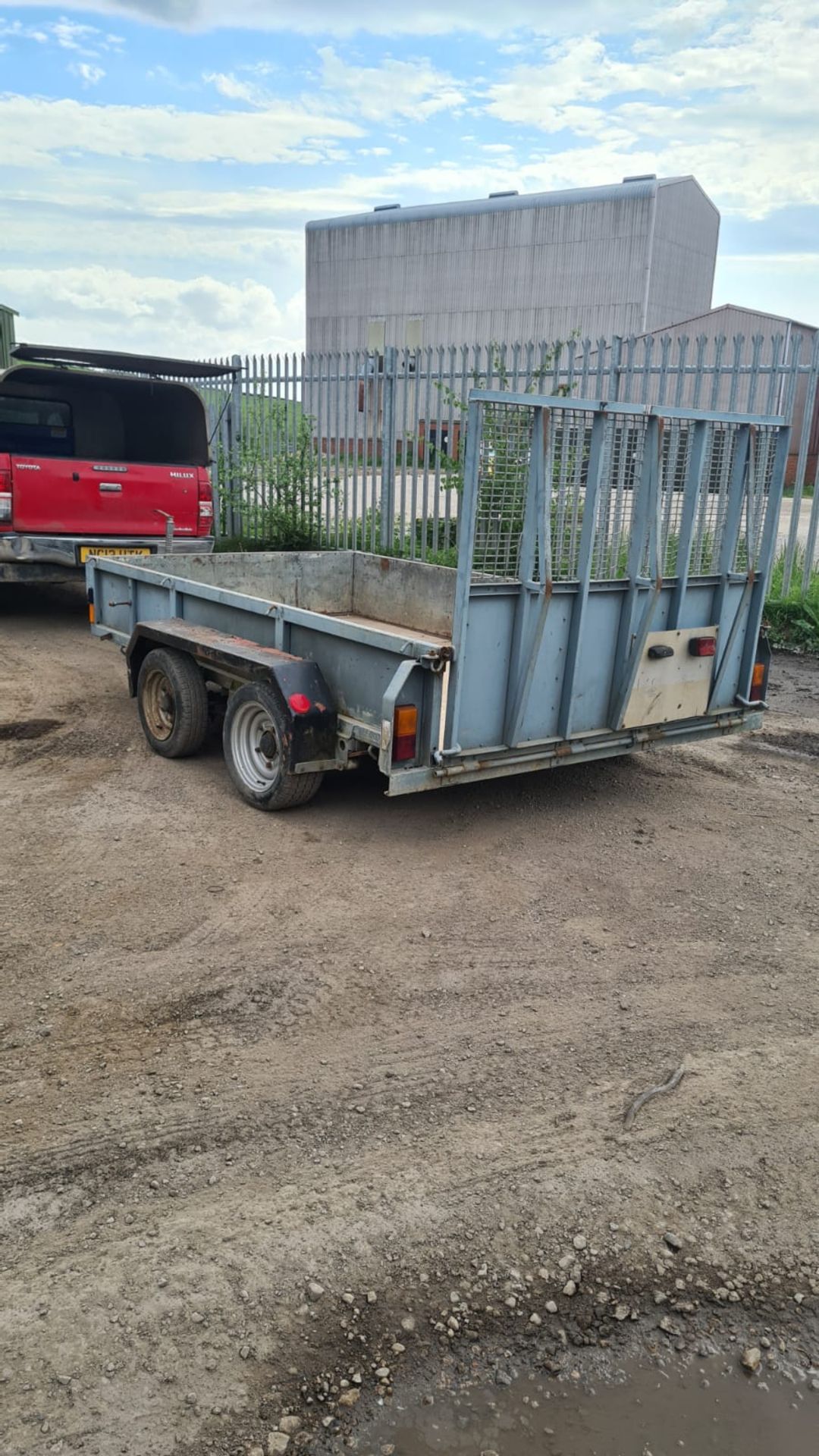 3.5 ton twin axle plant trailer new floor £750 "PLUS VAT" - Image 6 of 7