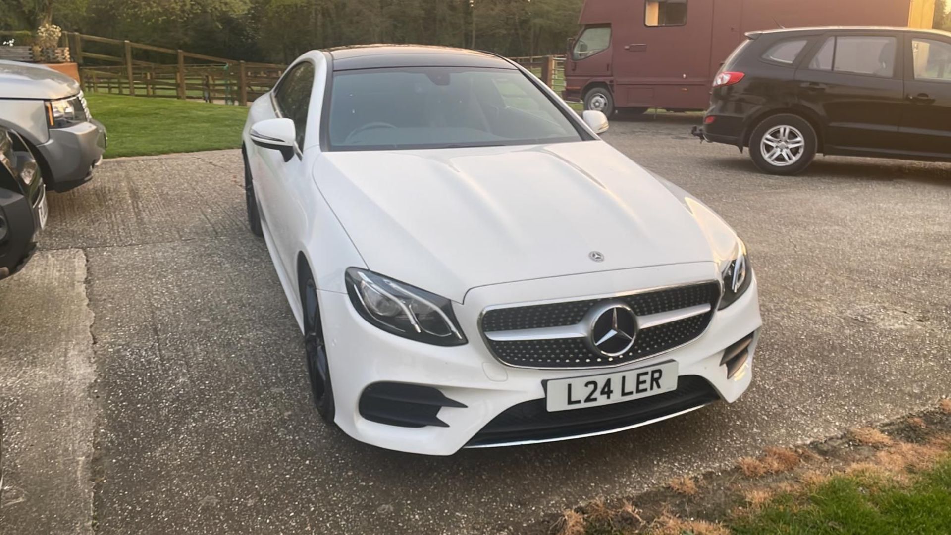 2018 MERCEDES-BENZ E 220 D AMG LINE PREMIUM AUTO WHITE COUPE, 34k miles *NO VAT*