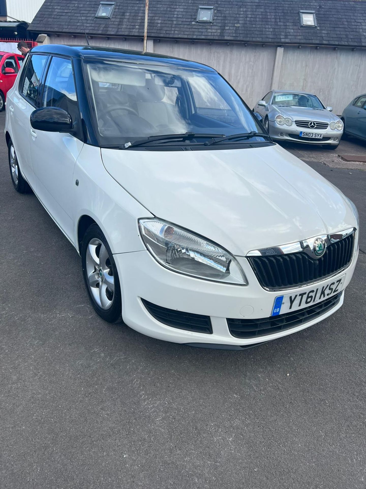 2011/61 SKODA FABIA S TDI CR 90 WHITE HATCHBACK, 156,810 miles, 2 KEYS *NO VAT* - Image 2 of 8